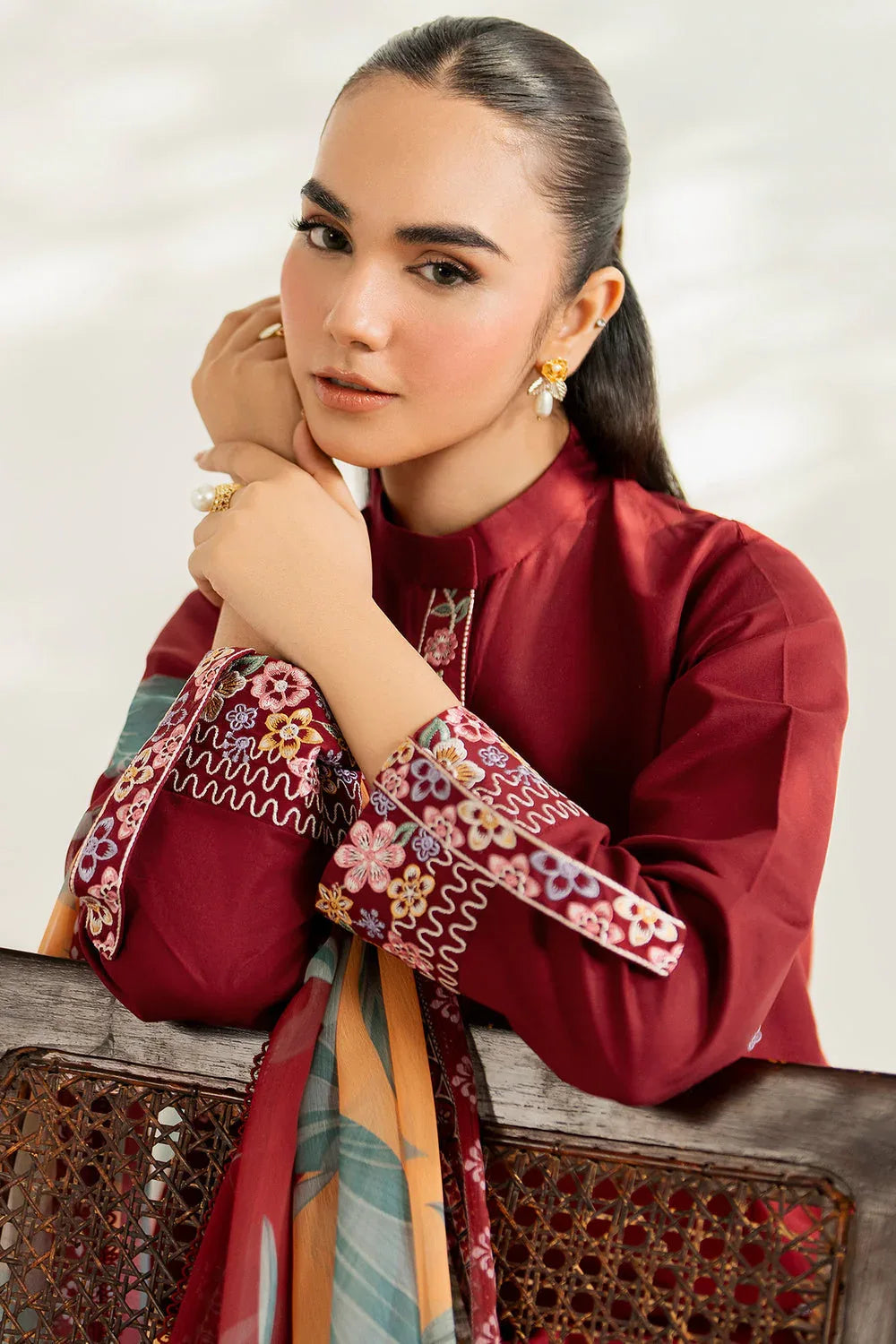 Farasha | Thread Lines Embroidered | Maroon Muse - Aqsa Fabrics