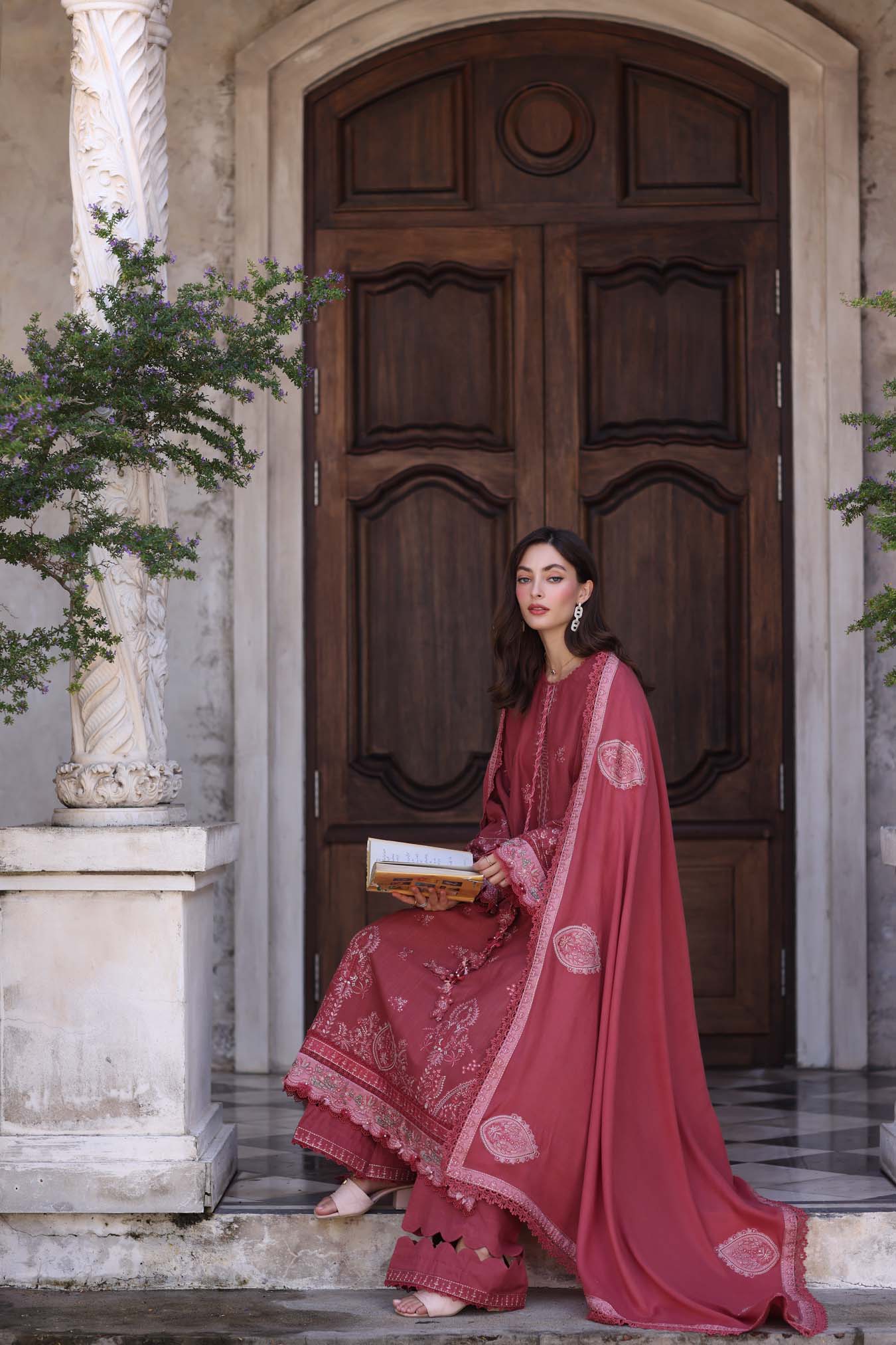 Noor by Saadia Asad | Winter Pashmina 25 | Sienna - Aqsa Fabrics
