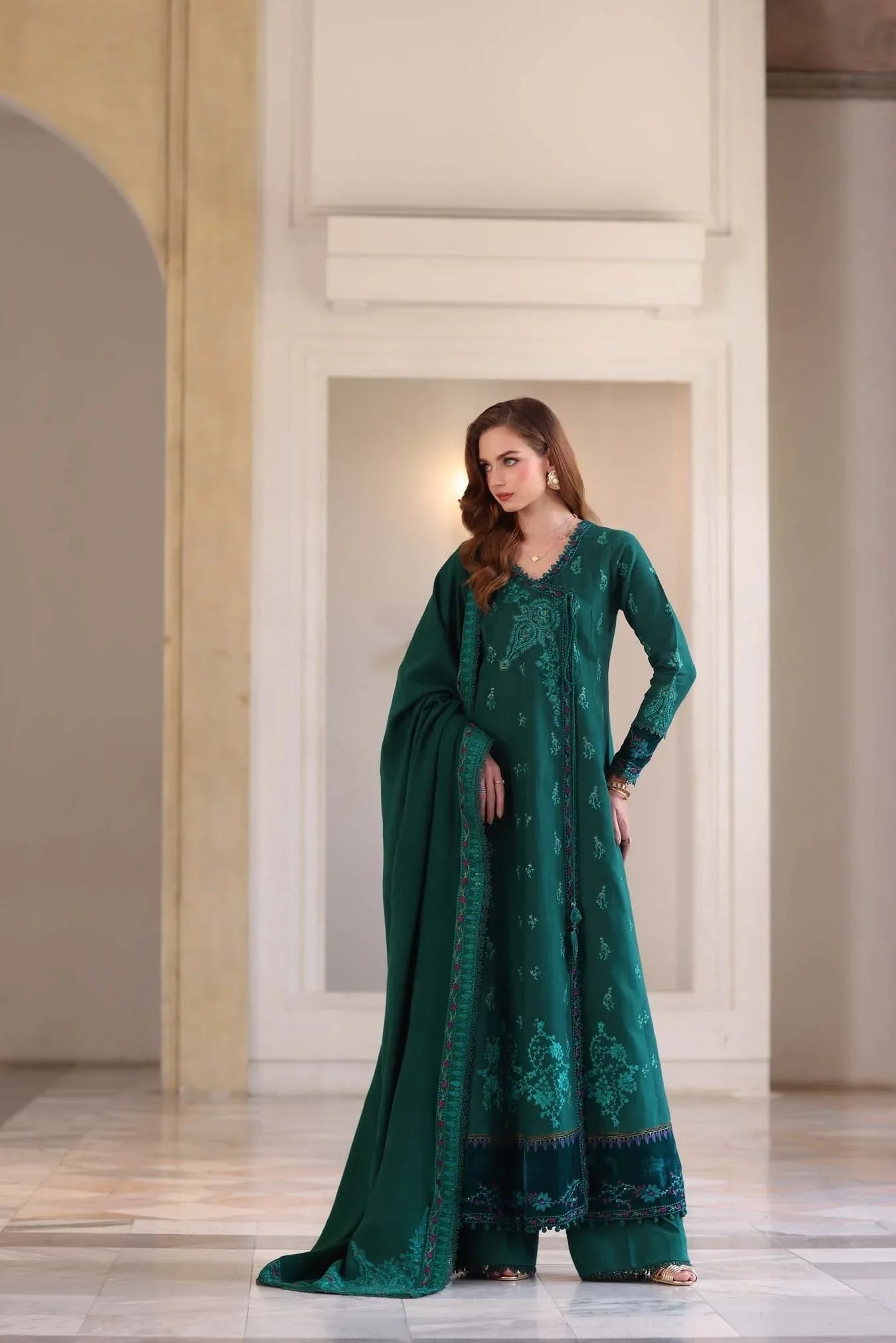 Noor by Saadia Asad | Winter Pashmina 25 | Emerald Reverie - Aqsa Fabrics