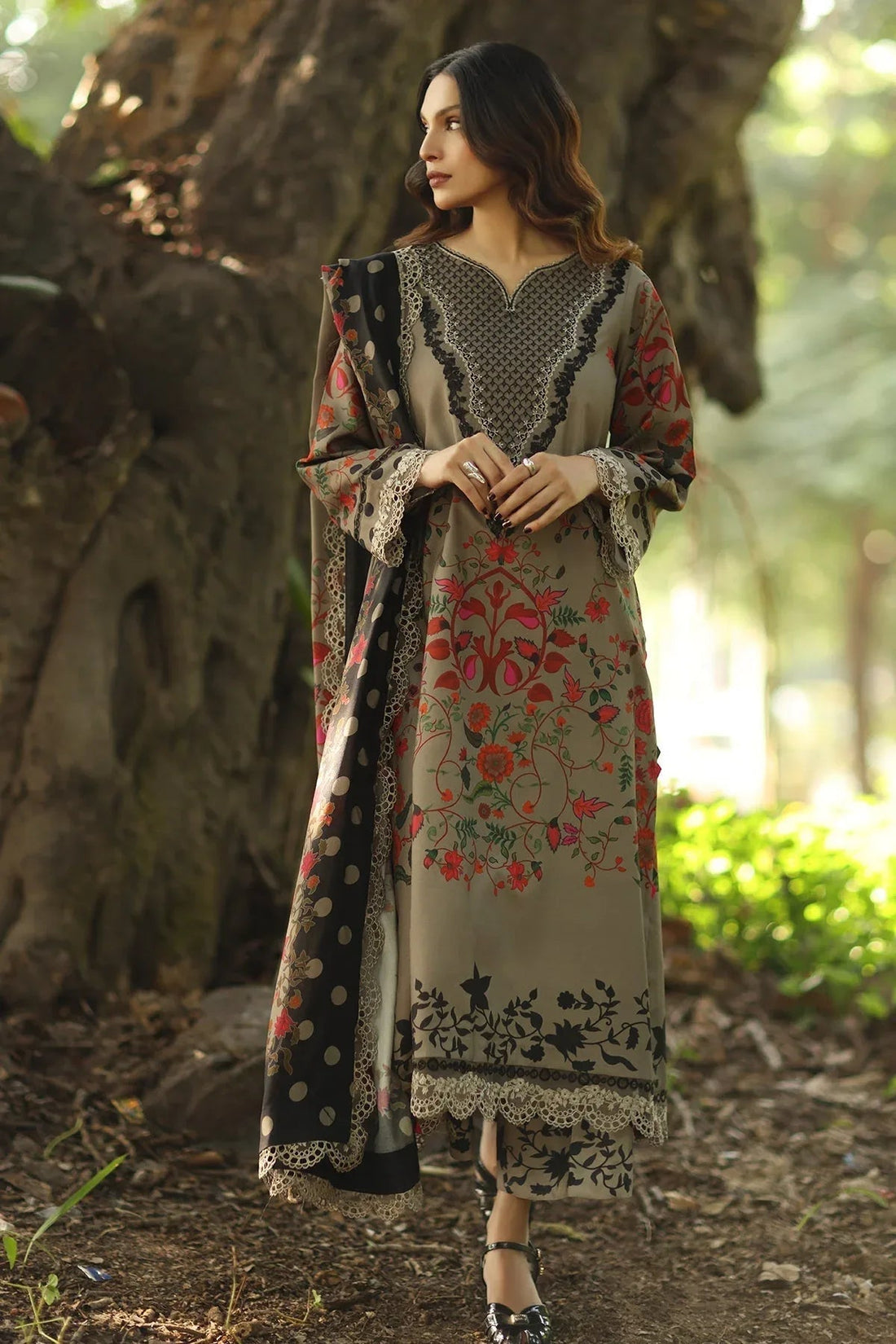 Charizma | Aniq Winter 25 | ANW6-12 - Aqsa Fabrics