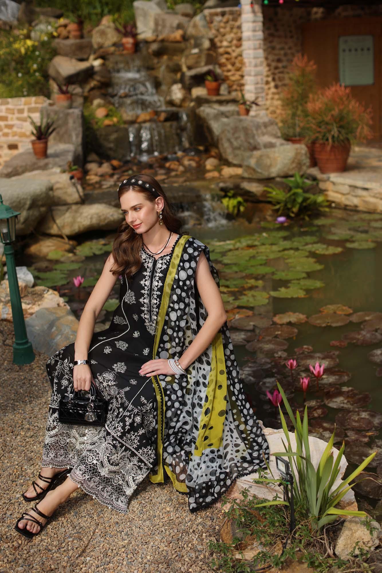 Noor by Saadia Asad | Luxe Chikankari 25 | D3-B - Aqsa Fabrics