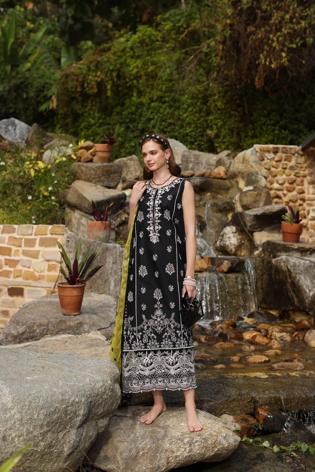 Noor by Saadia Asad | Luxe Chikankari 25 | D3-B - Aqsa Fabrics