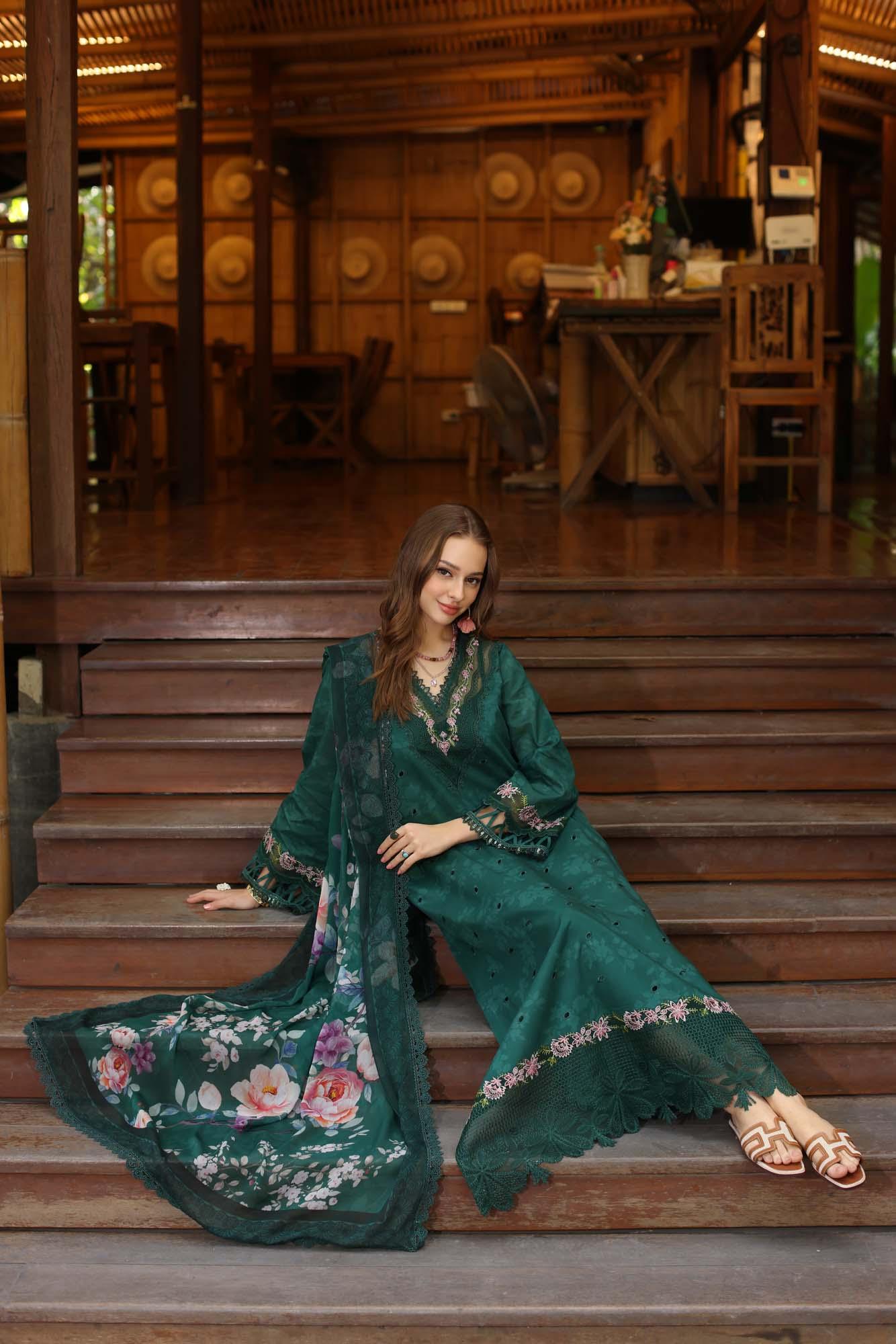 Noor by Saadia Asad | Eid Luxe Printedkari | D9-B - Aqsa Fabrics