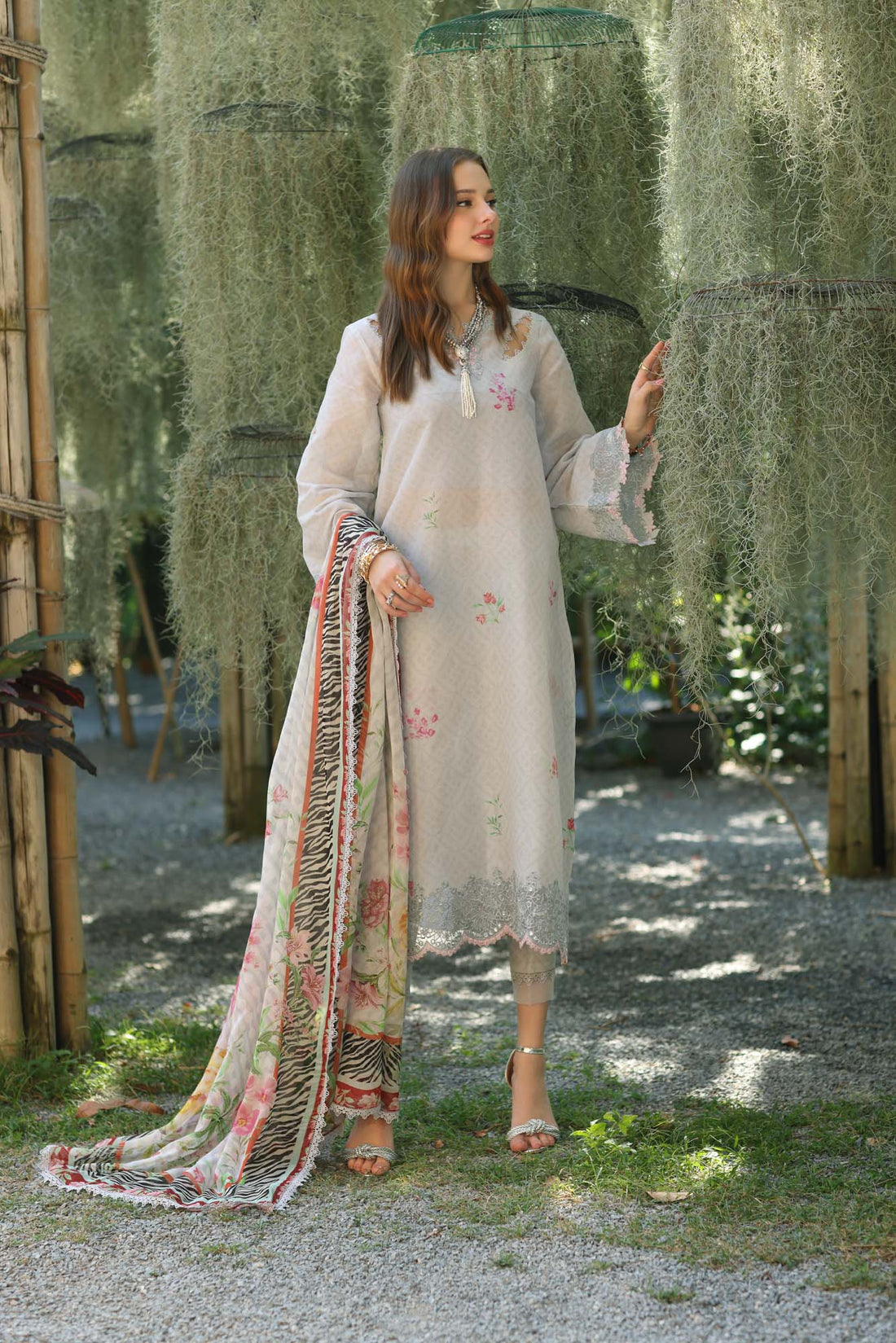 Noor by Saadia Asad | Eid Luxe Printedkari | D10-A - Aqsa Fabrics