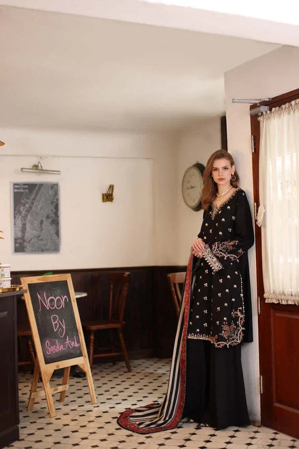 Noor by Saadia Asad | Winter Embroidered Printkhaas 25 | D1 - A - Aqsa Fabrics
