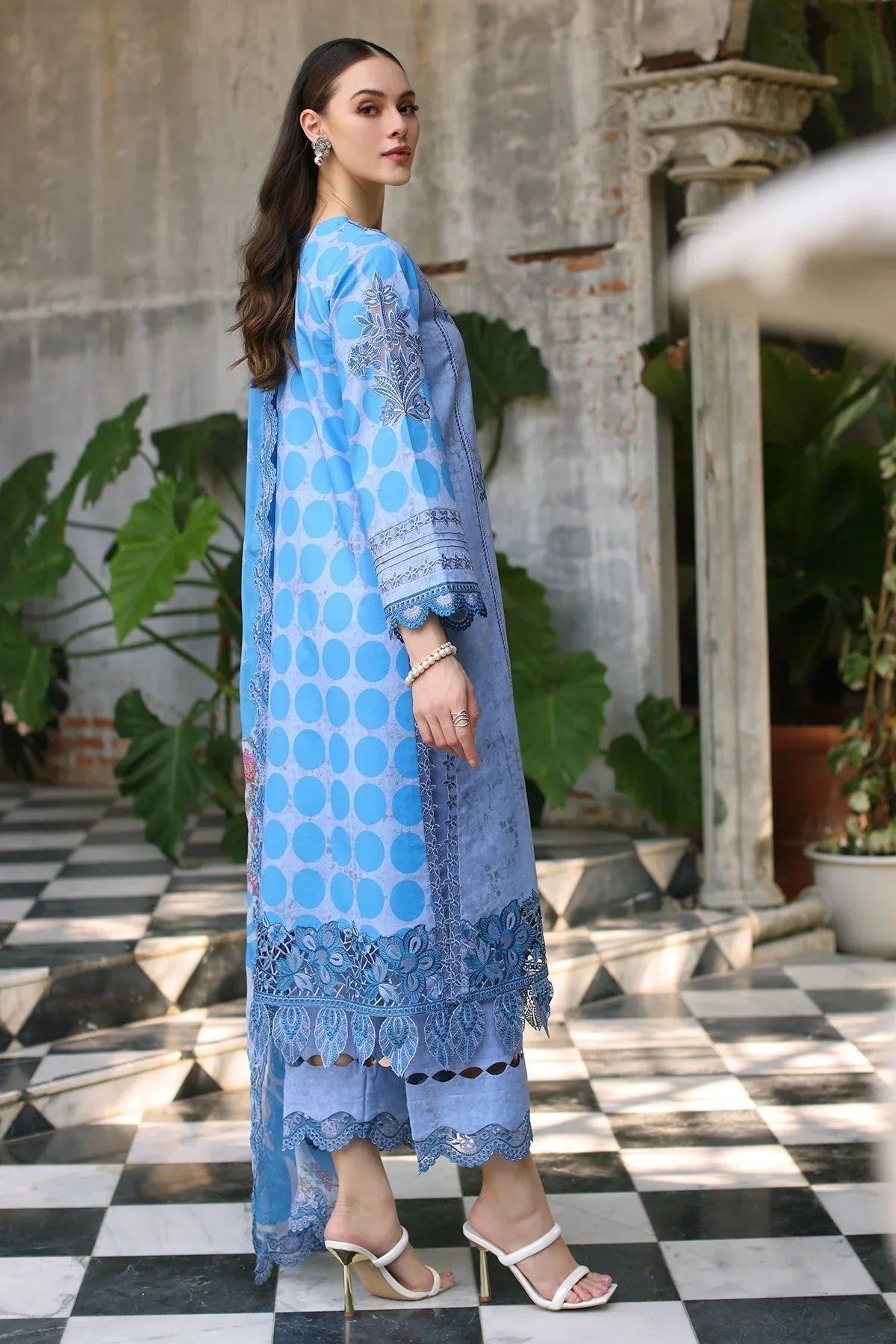 Charizma | Miraas Lawn | CMR5-03 - Aqsa Fabrics