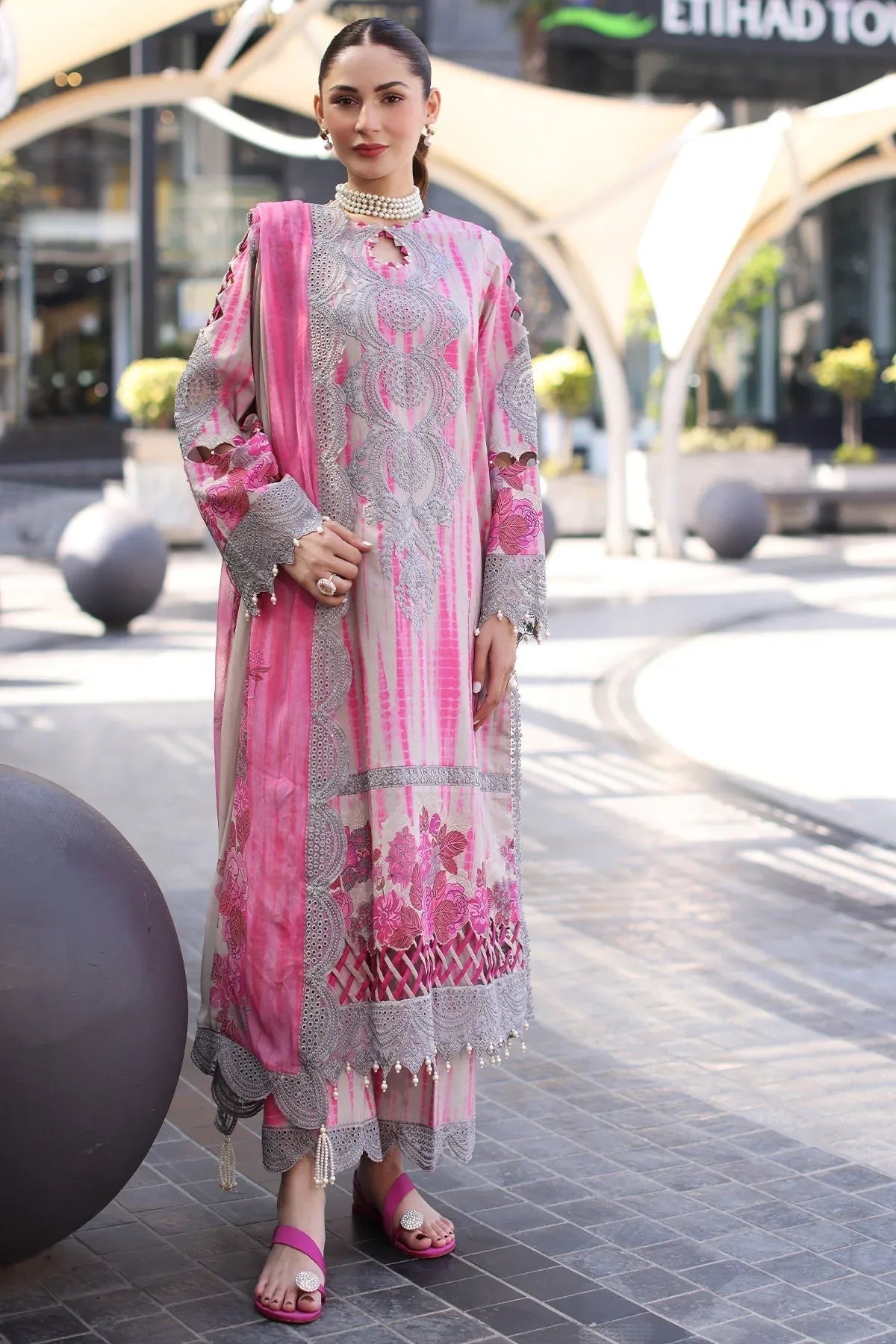 Charizma | Combination Lawn | CC5-22 - Aqsa Fabrics