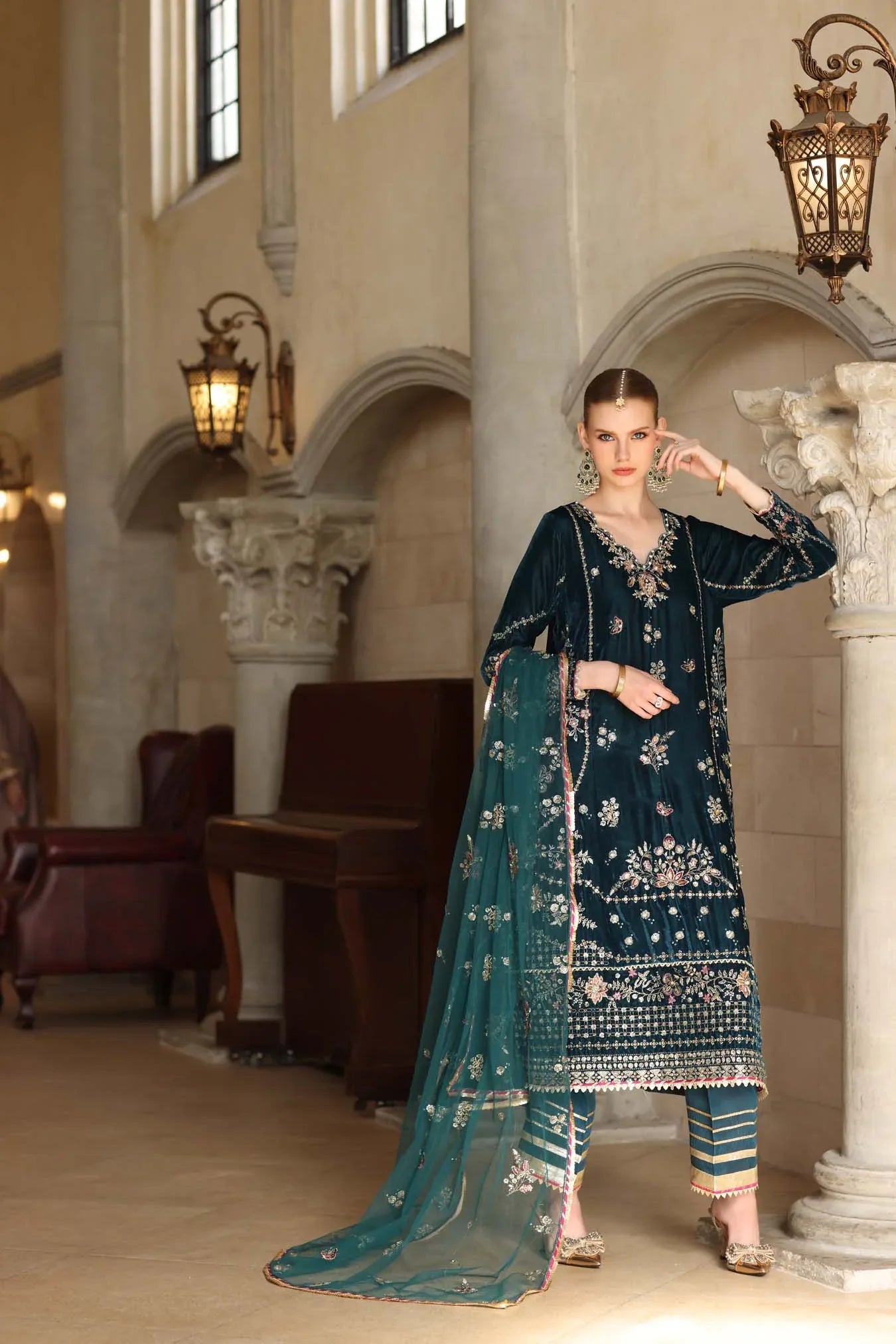 Noor by Saadia Asad | Handcrafted Velvet 25 | Andaleeb - Aqsa Fabrics
