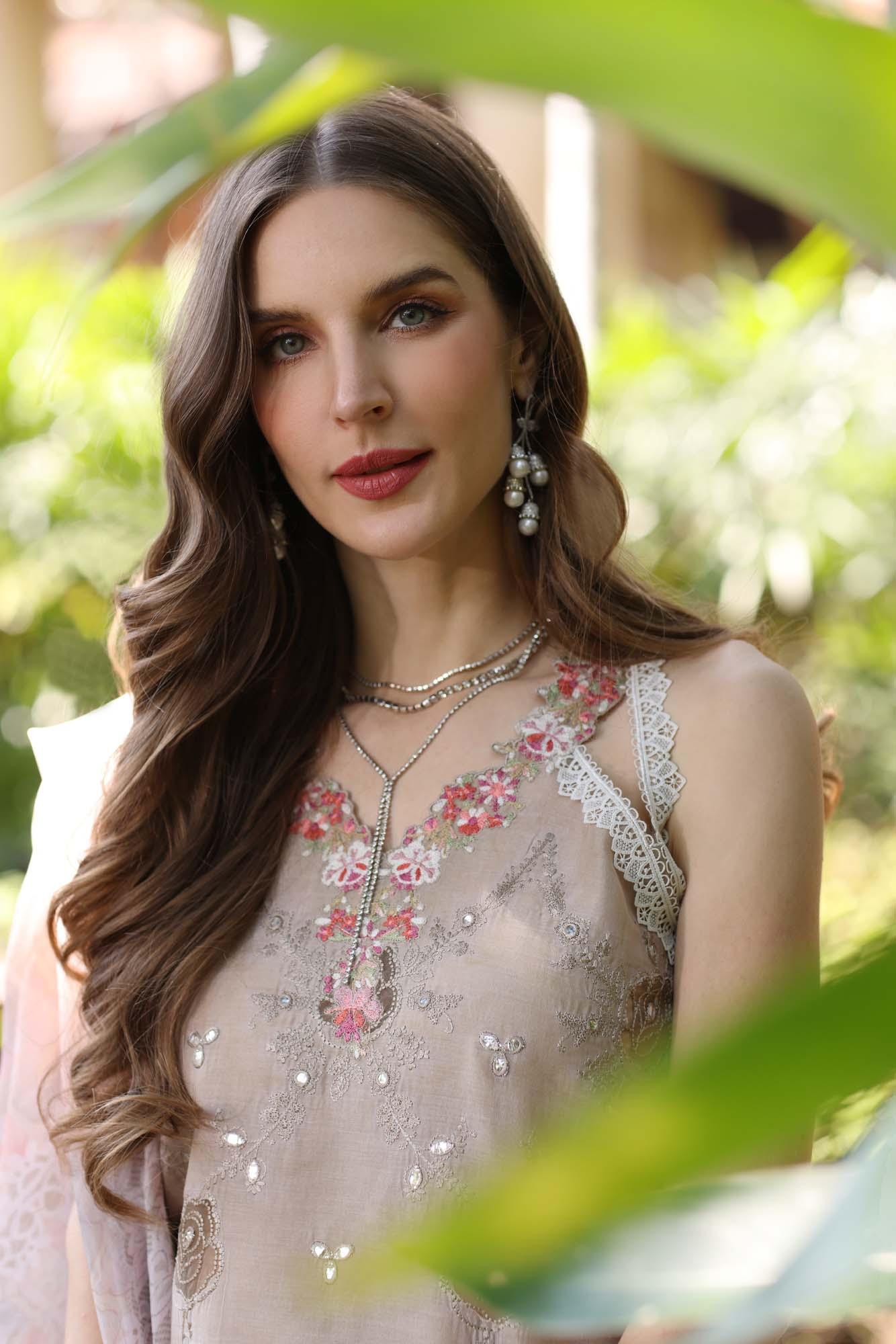 Noor by Saadia Asad | Eid Luxury Laserkari 25 | D8-B - Aqsa Fabrics