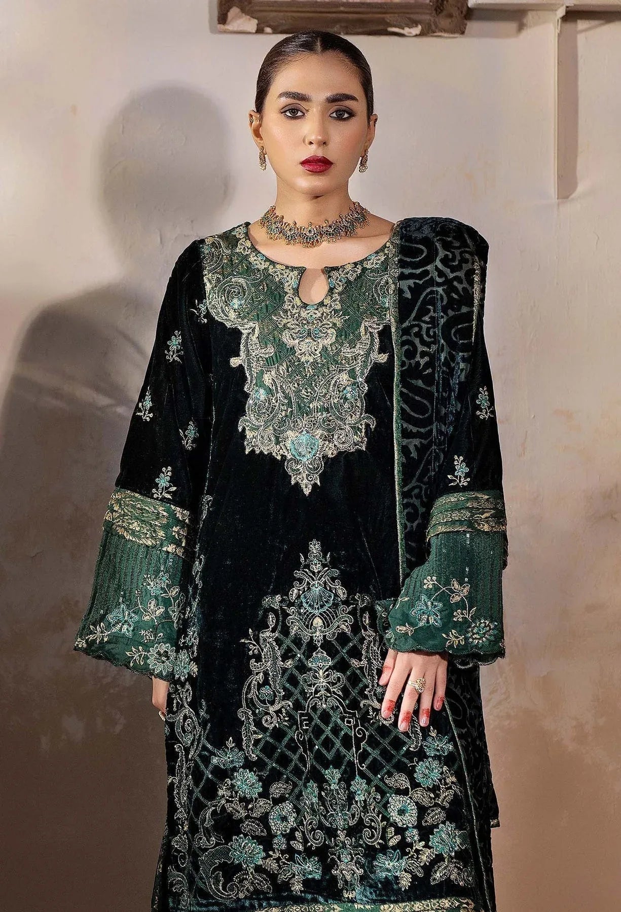 Adans Libas | Plachi Luxury Formals 24 | PLACHI 4444 - Aqsa Fabrics