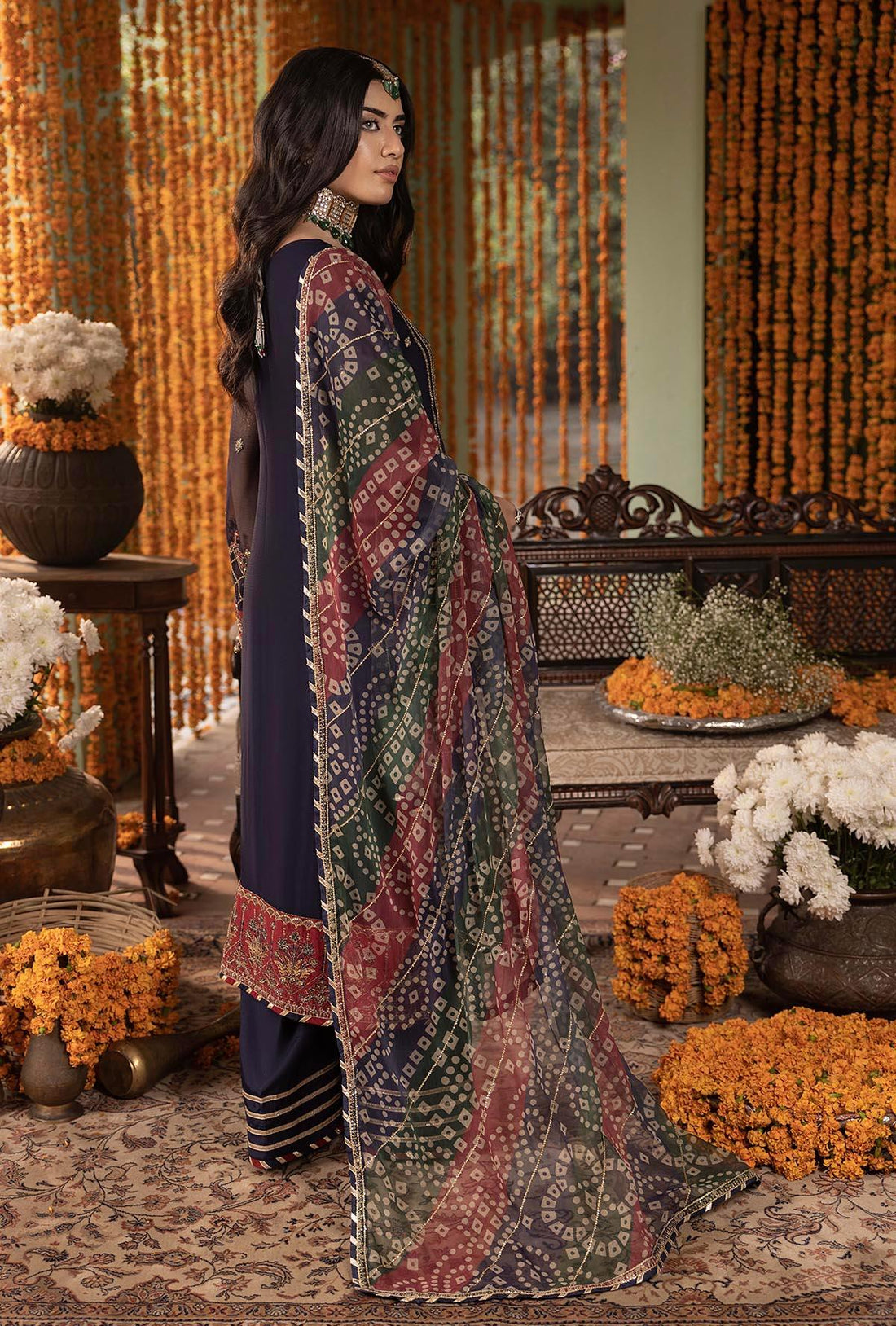 Adans Libas | Rang e Mehfil Formals |   RANG-E-MEHFIL 002 - Aqsa Fabrics