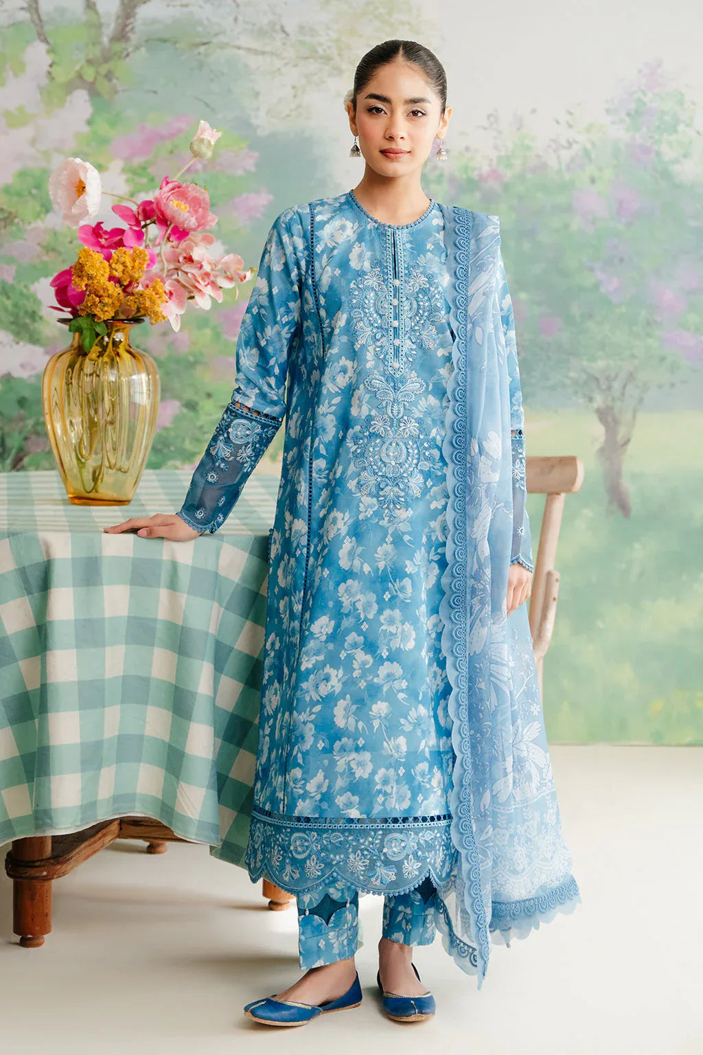 Afrozeh | The Floral Charm | Nigella - Aqsa Fabrics