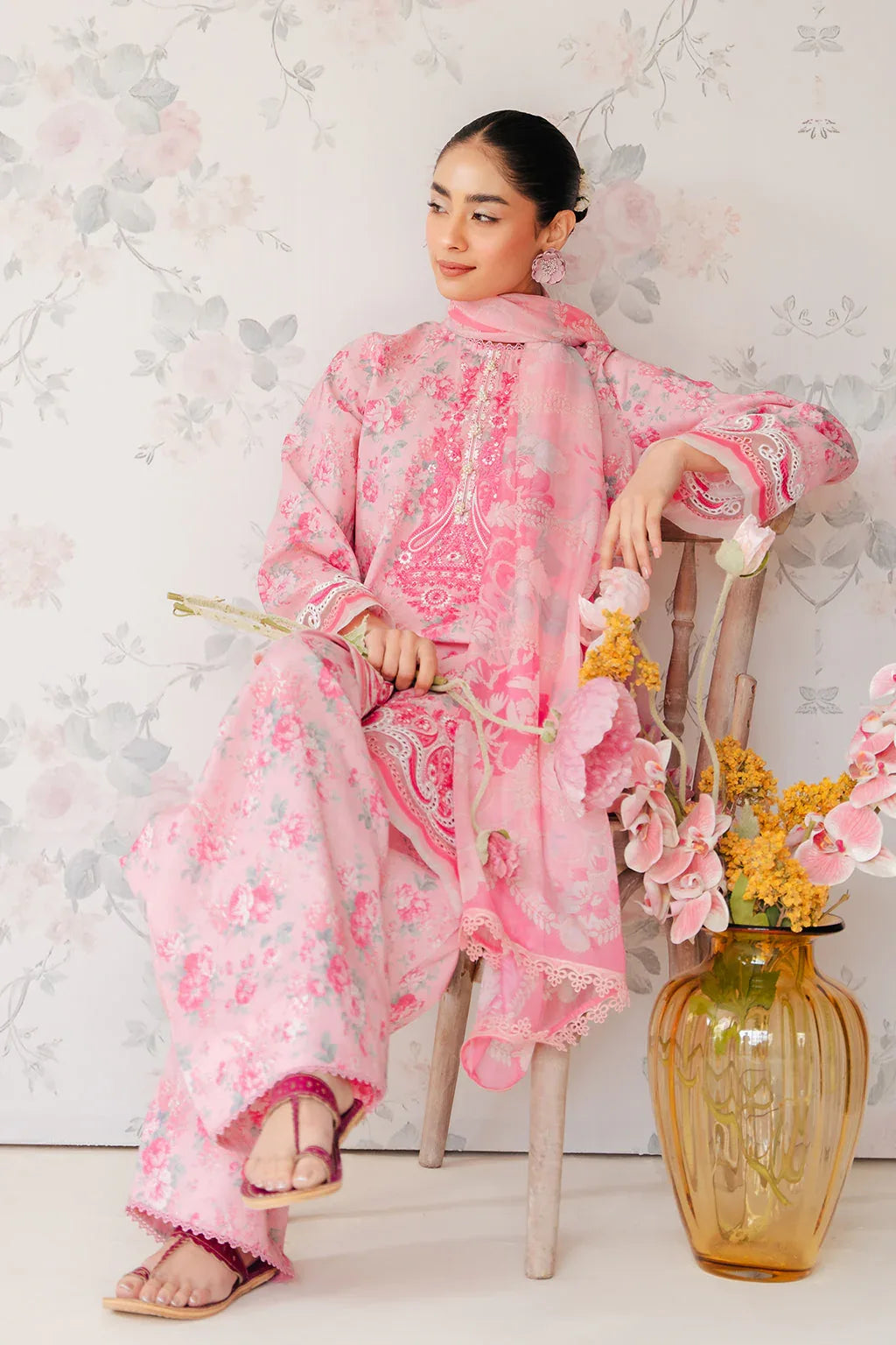 Afrozeh | The Floral Charm | Begonia - Aqsa Fabrics