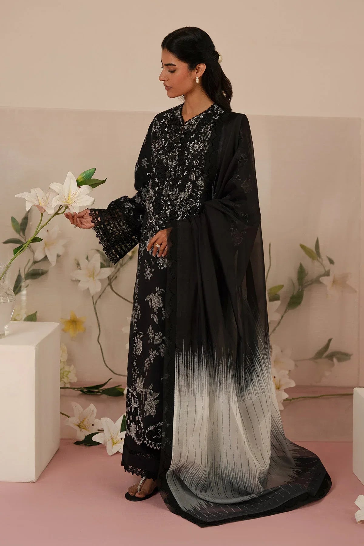 Afrozeh | Floral Charm 25 | Lupine - Aqsa Fabrics
