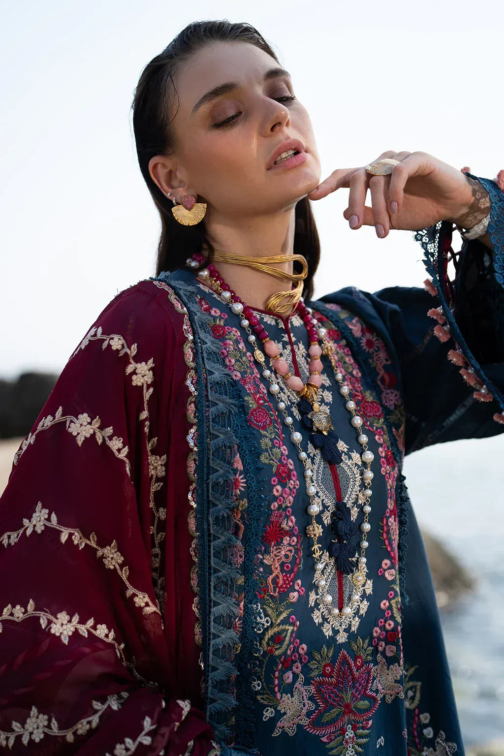 AJR Couture | Alif Signature Luxury Lawn 24 | Ayra - Aqsa Fabrics
