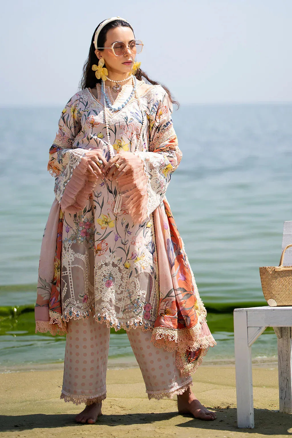 AJR Couture | Alif Signature Luxury Lawn 24 | Blooming - Aqsa Fabrics