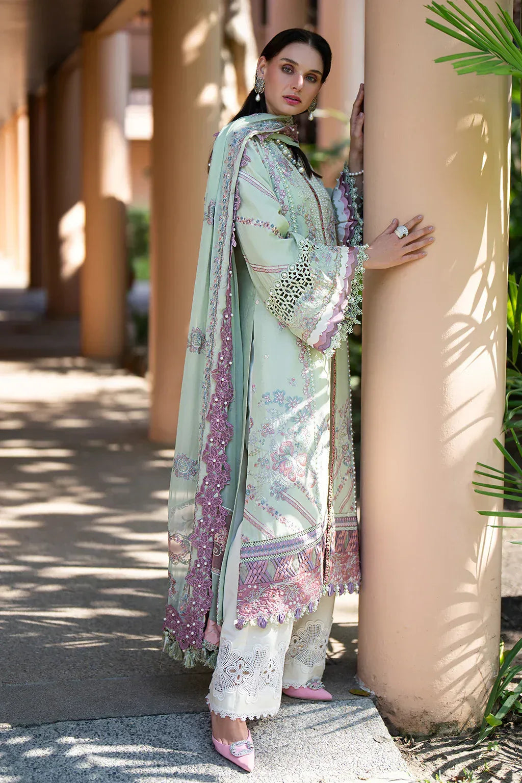 AJR Couture | Alif Signature Luxury Lawn 24 | Aura - Aqsa Fabrics