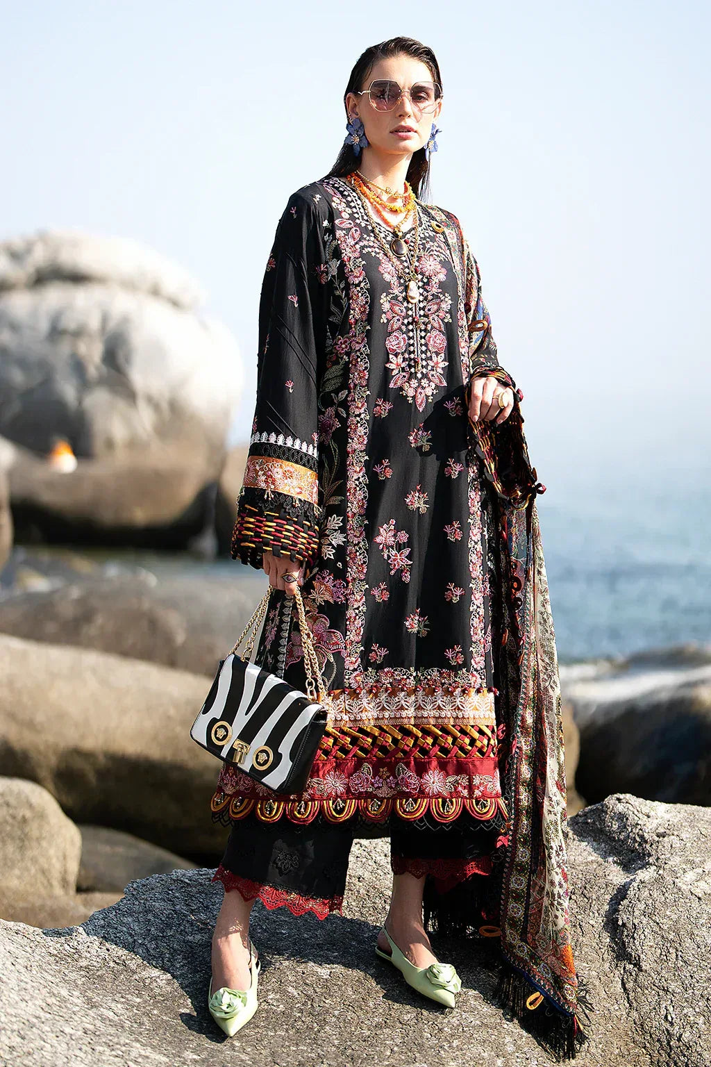 AJR Couture | Alif Signature Luxury Lawn 24 | Noir - Aqsa Fabrics