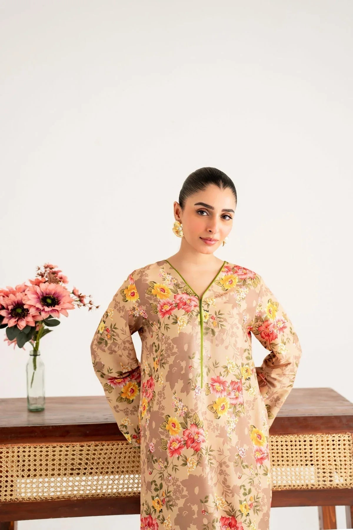 Akbar Aslam | Co-ords Sets | Belva - Aqsa Fabrics