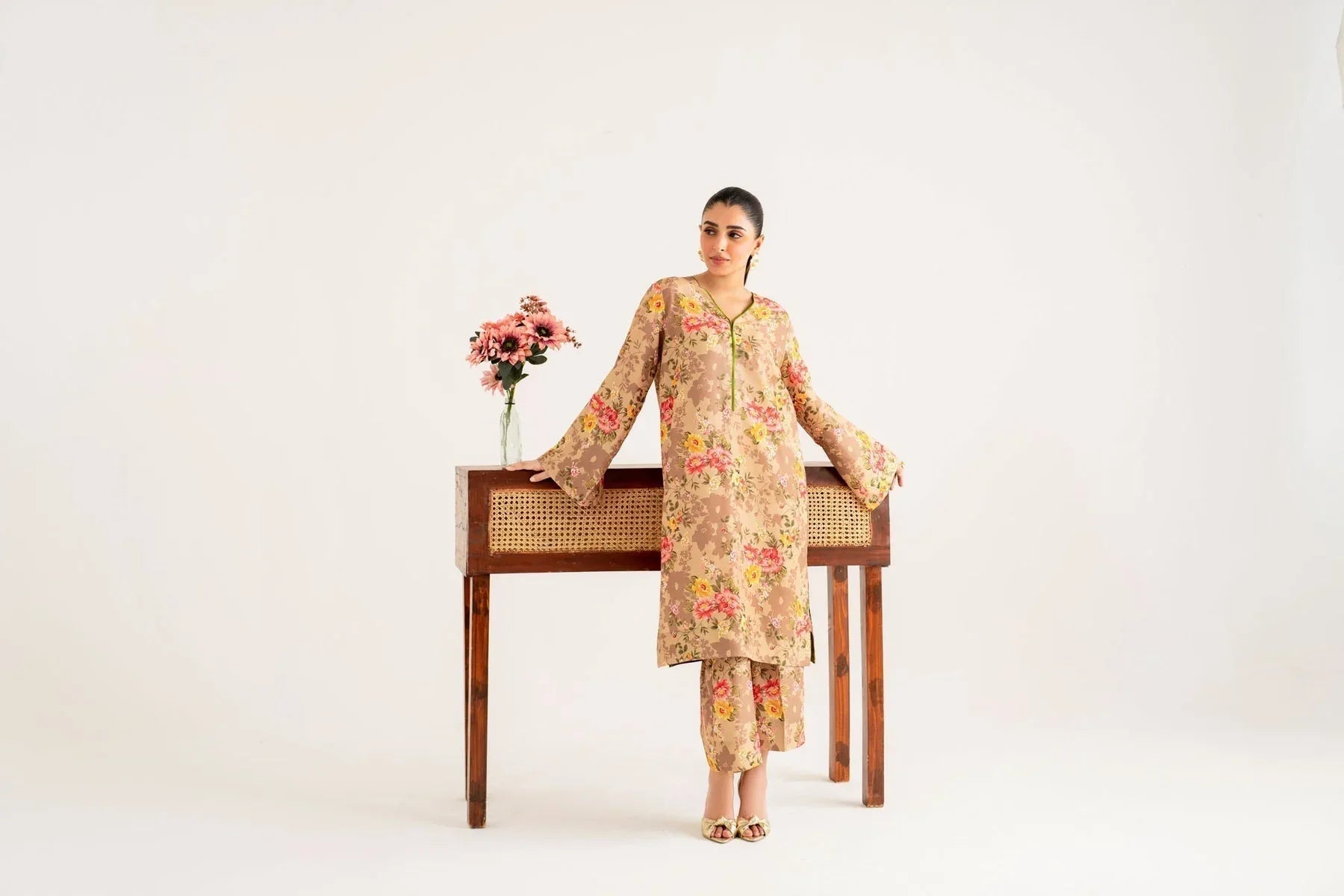 Akbar Aslam | Co-ords Sets | Belva - Aqsa Fabrics