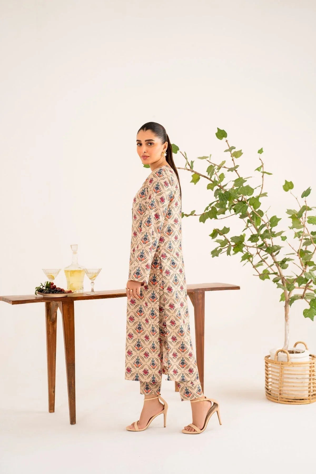 Akbar Aslam | Co-ords Sets |  Mary - Aqsa Fabrics