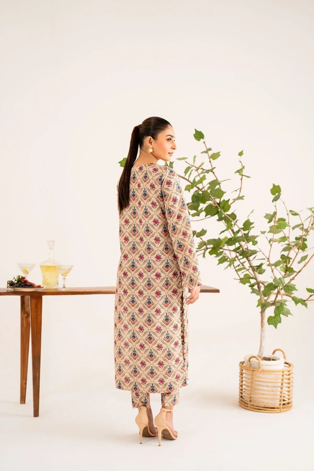 Akbar Aslam | Co-ords Sets |  Mary - Aqsa Fabrics