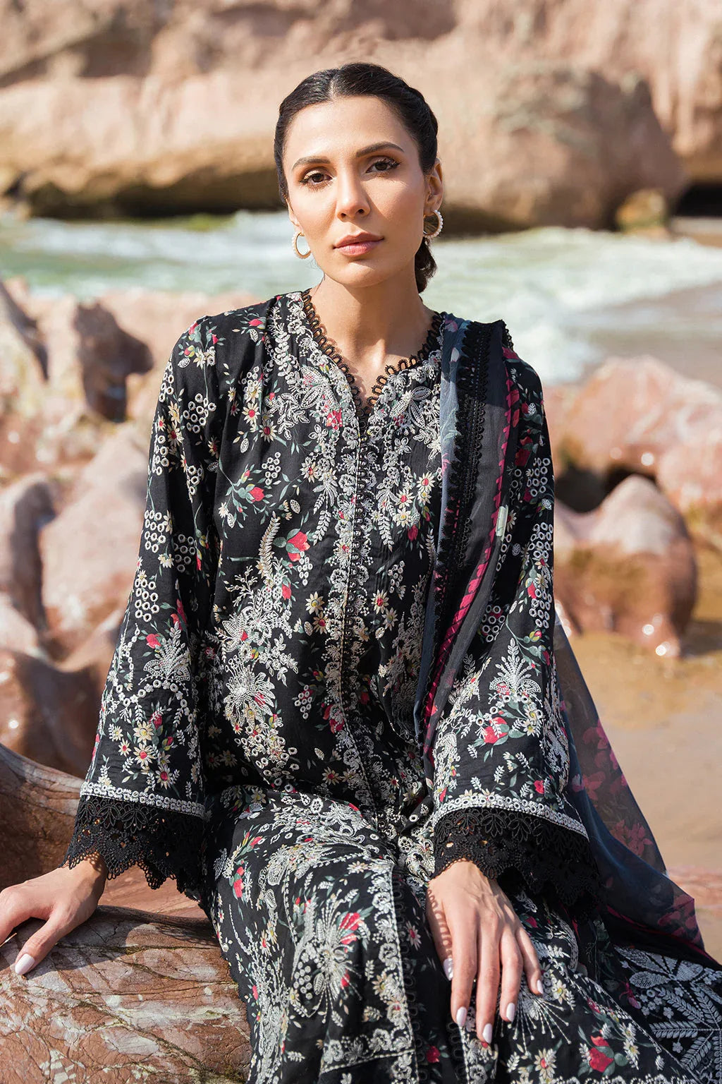 Afrozeh Summer Together Embroidered Lawn 3Pc Suit - Levana - Aqsa Fabrics