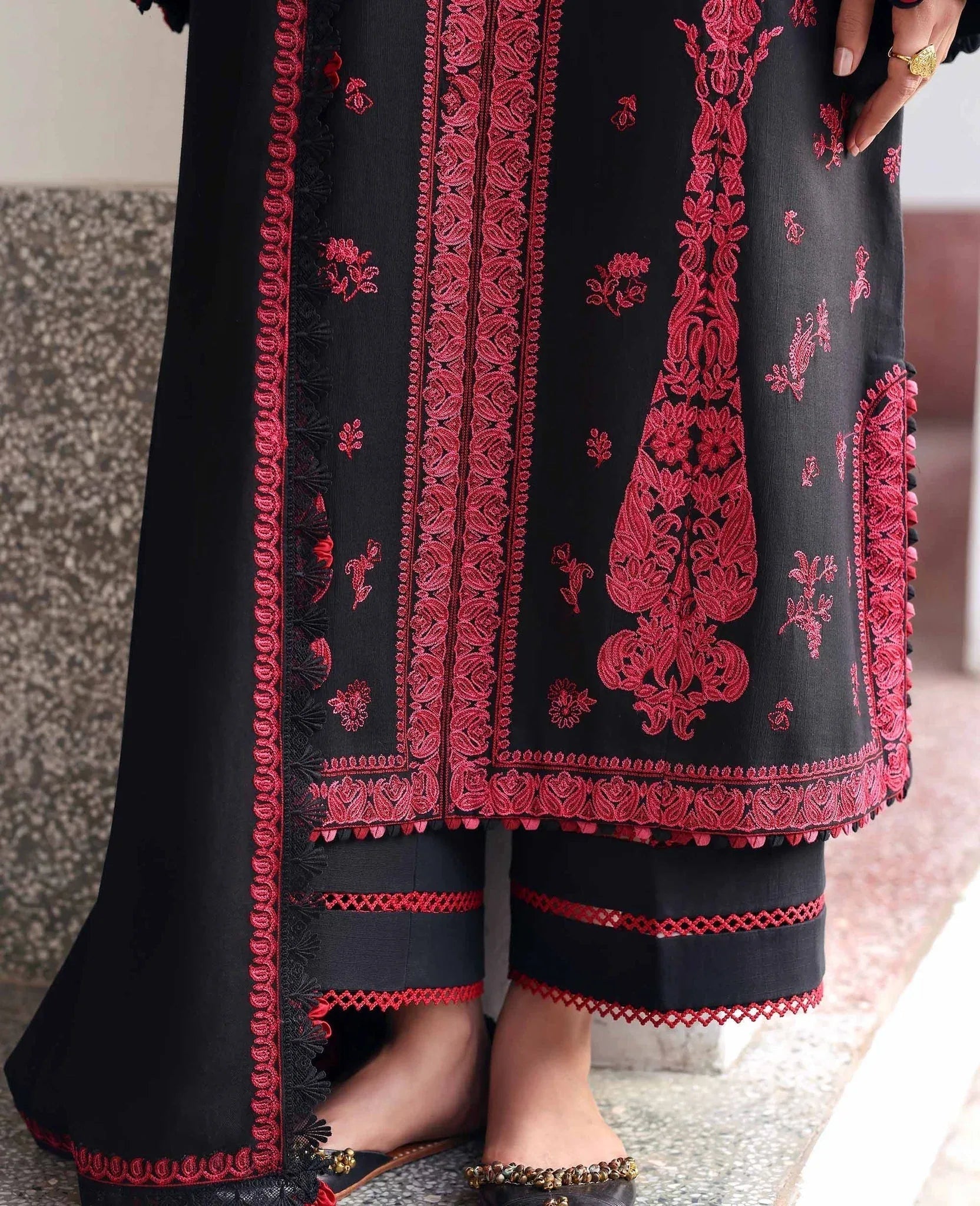 Republic Womenswear | Amaris Luxury Shawl 25 | Almira - Aqsa Fabrics