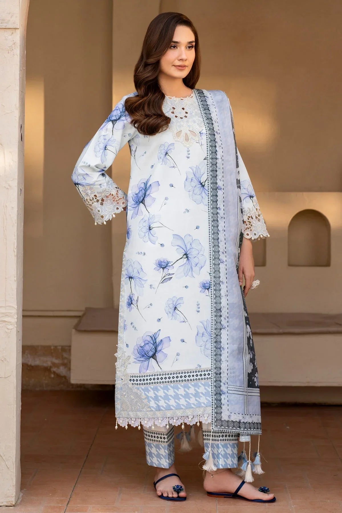 Alizeh | Levana Lawn | Arbor - Aqsa Fabrics