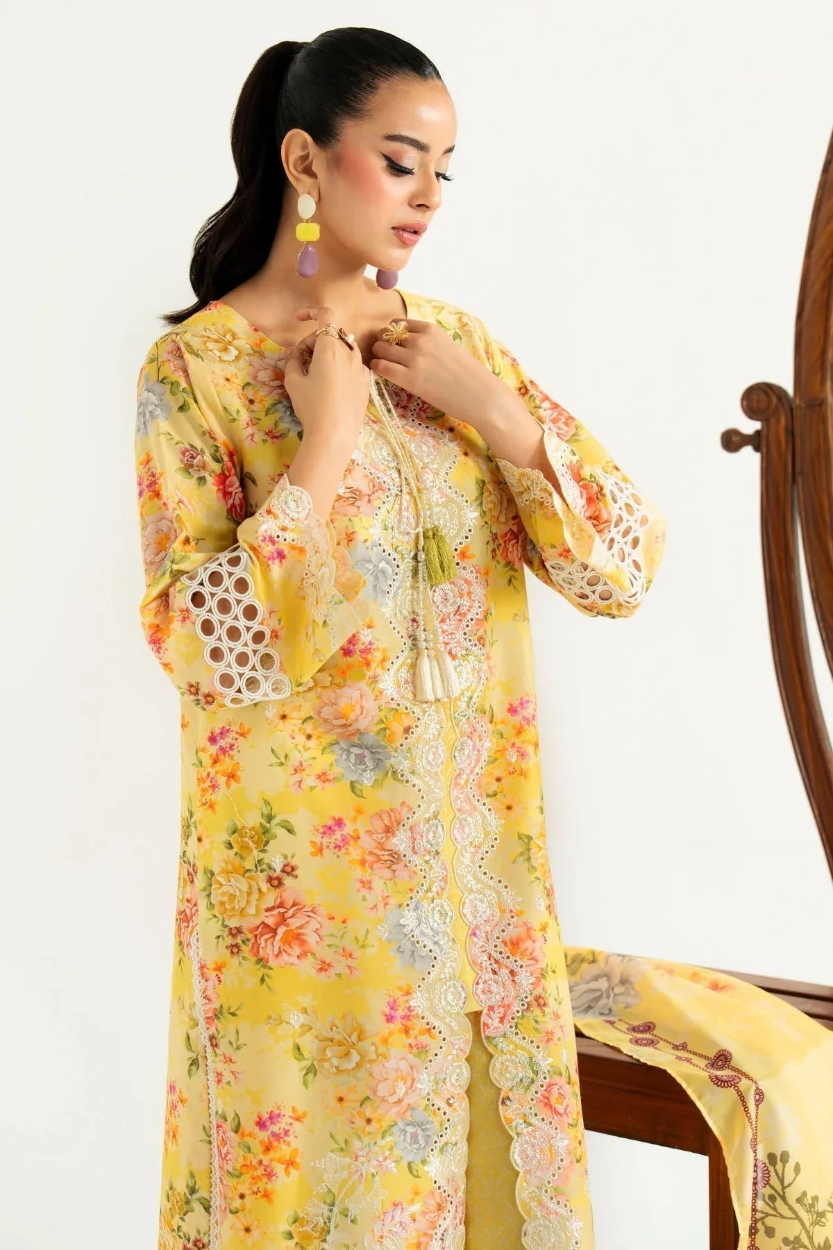 Imrozia Premium | Sifa Casuals | SP-99 Lyla - Aqsa Fabrics