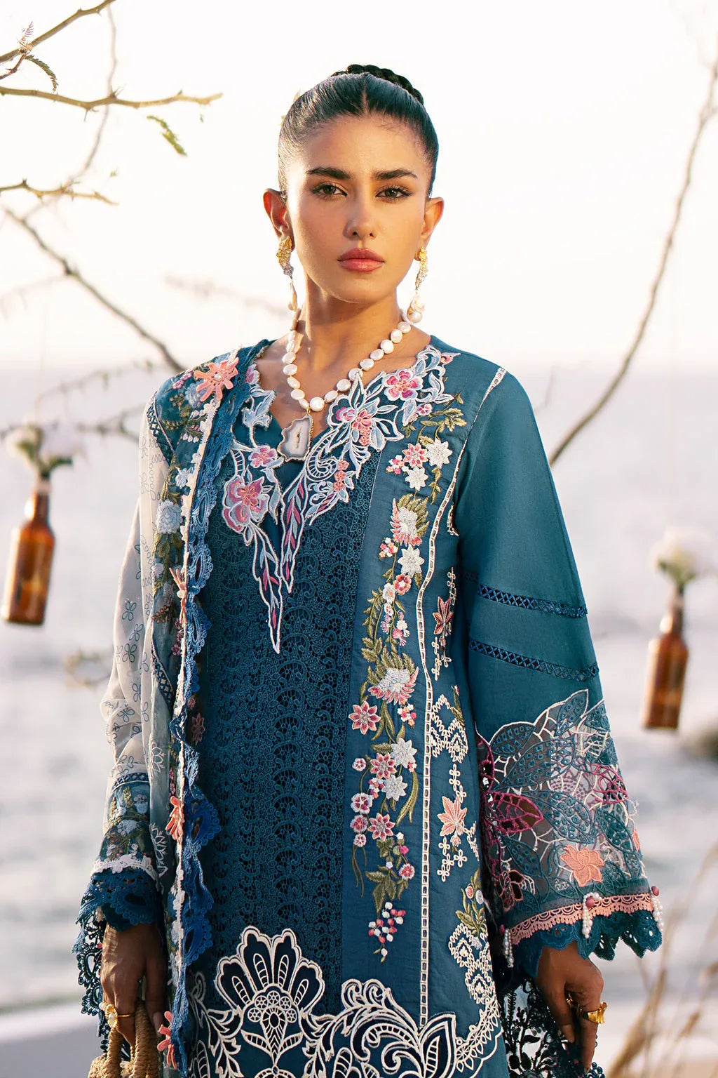 AJR Couture | Dastan Luxury Lawn 25 | Aura - Aqsa Fabrics