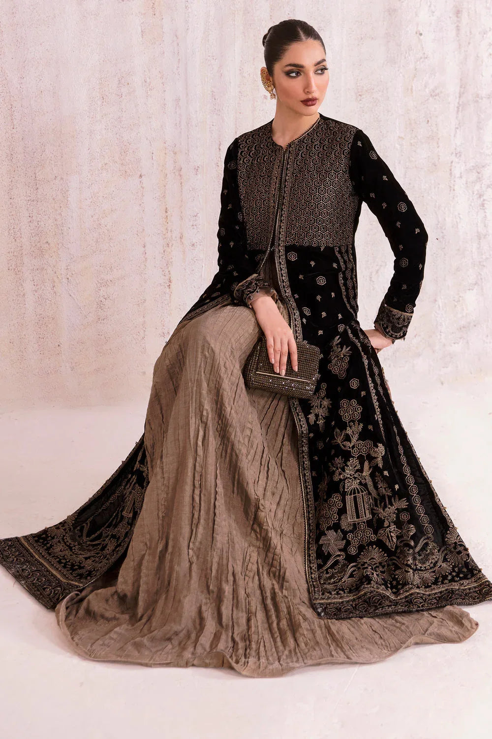 Jazmin | Velvet Edit 24 |  Velvet Formal VF-2001 - Aqsa Fabrics