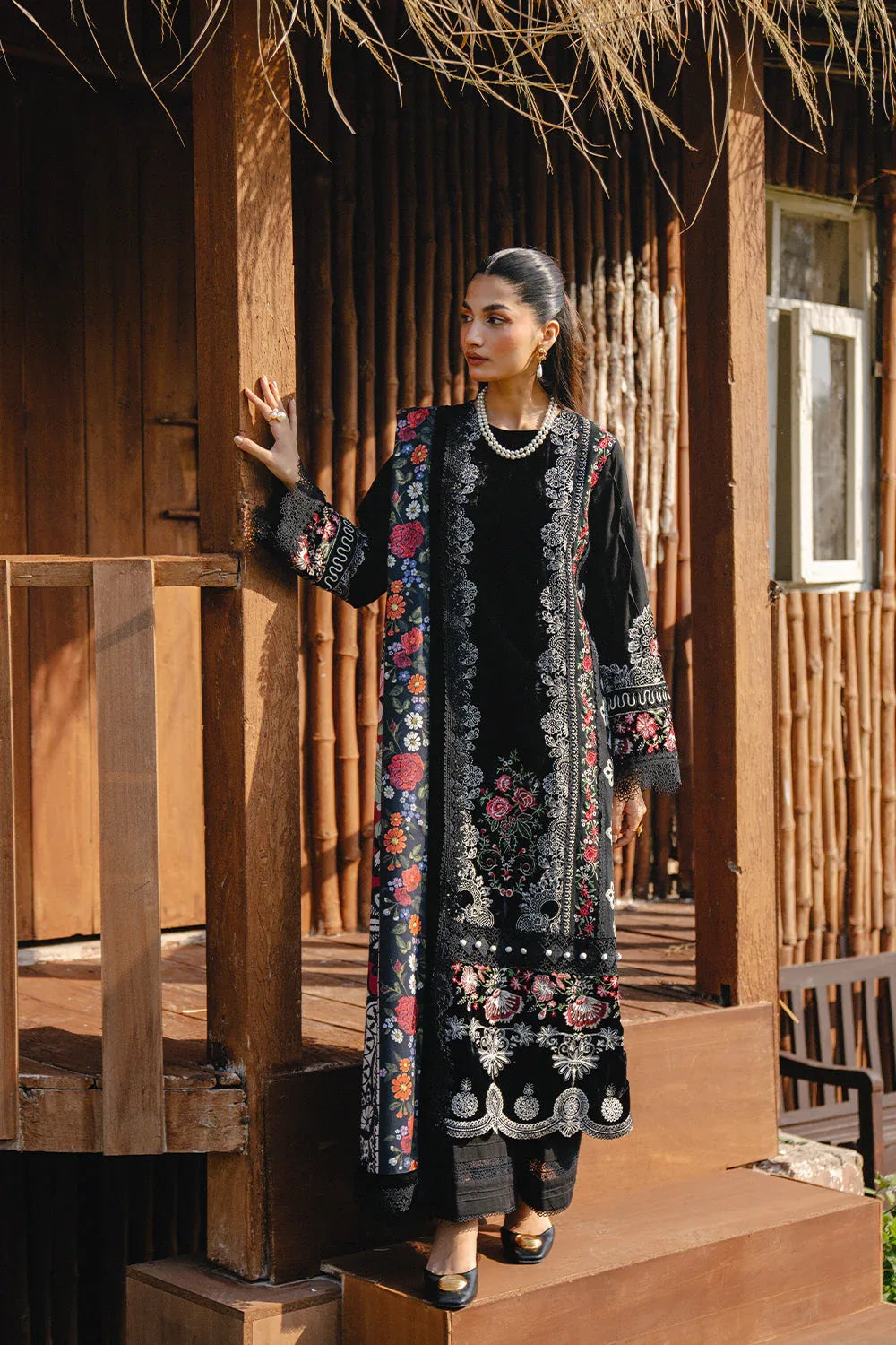 Saira Rizwan | Winter 2024 | REVNA-SRW24-08 - Aqsa Fabrics