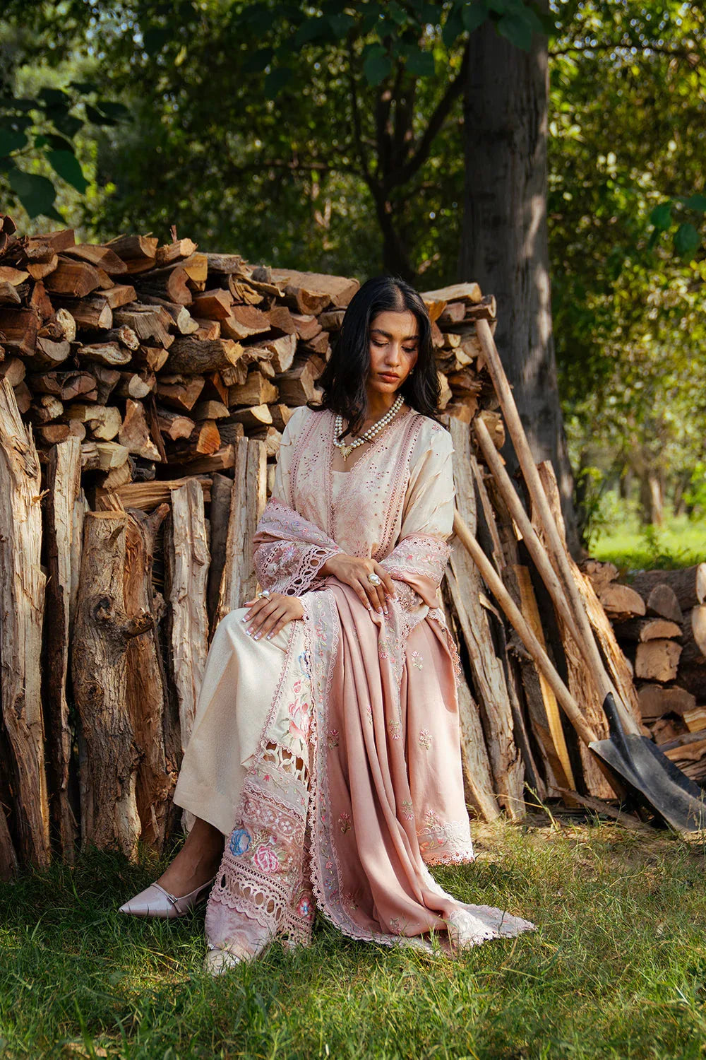 Saira Rizwan | Winter 2024 | LANA-SRW24-03 - Aqsa Fabrics