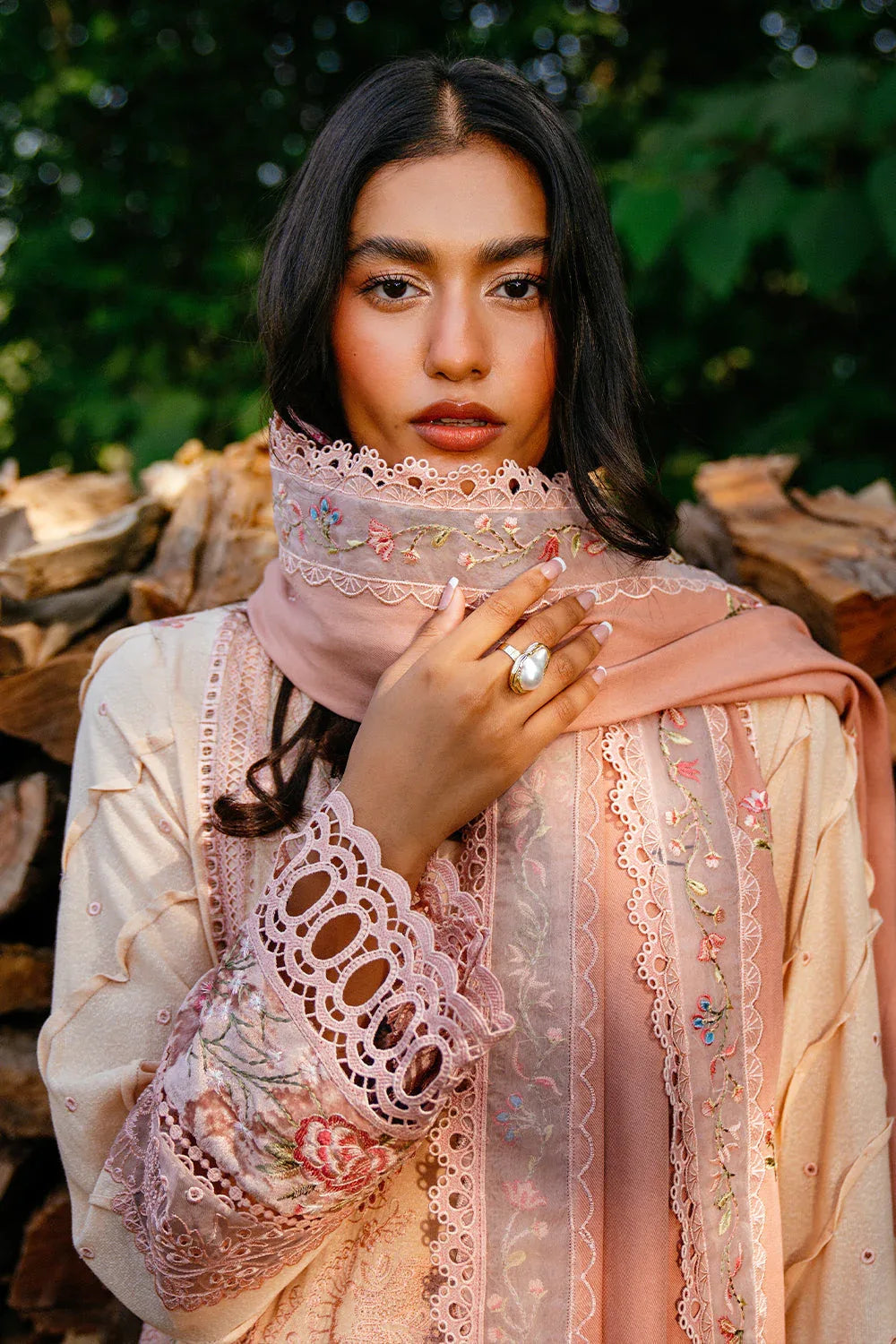 Saira Rizwan | Winter 2024 | LANA-SRW24-03 - Aqsa Fabrics