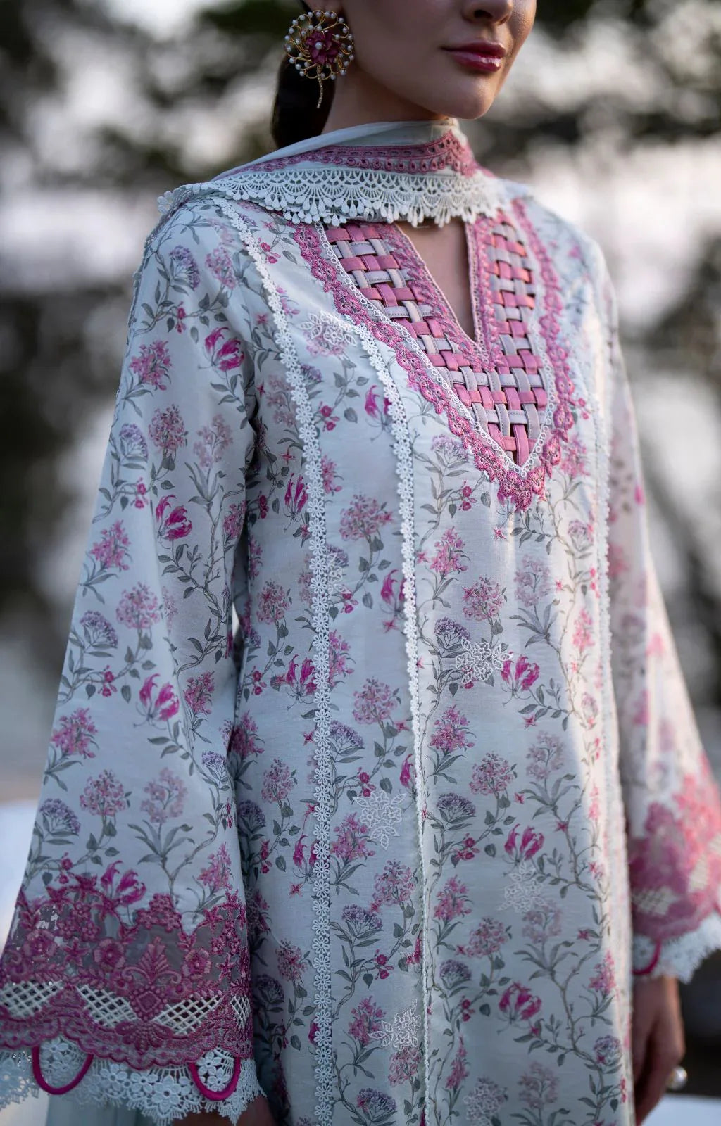 AJR Couture | Printakari Lawn 25 | Blush - Aqsa Fabrics