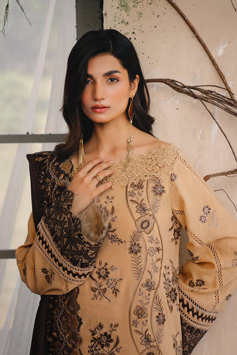 Saira Rizwan | Winter 2024 | NERIA-SRW24-07 - Aqsa Fabrics