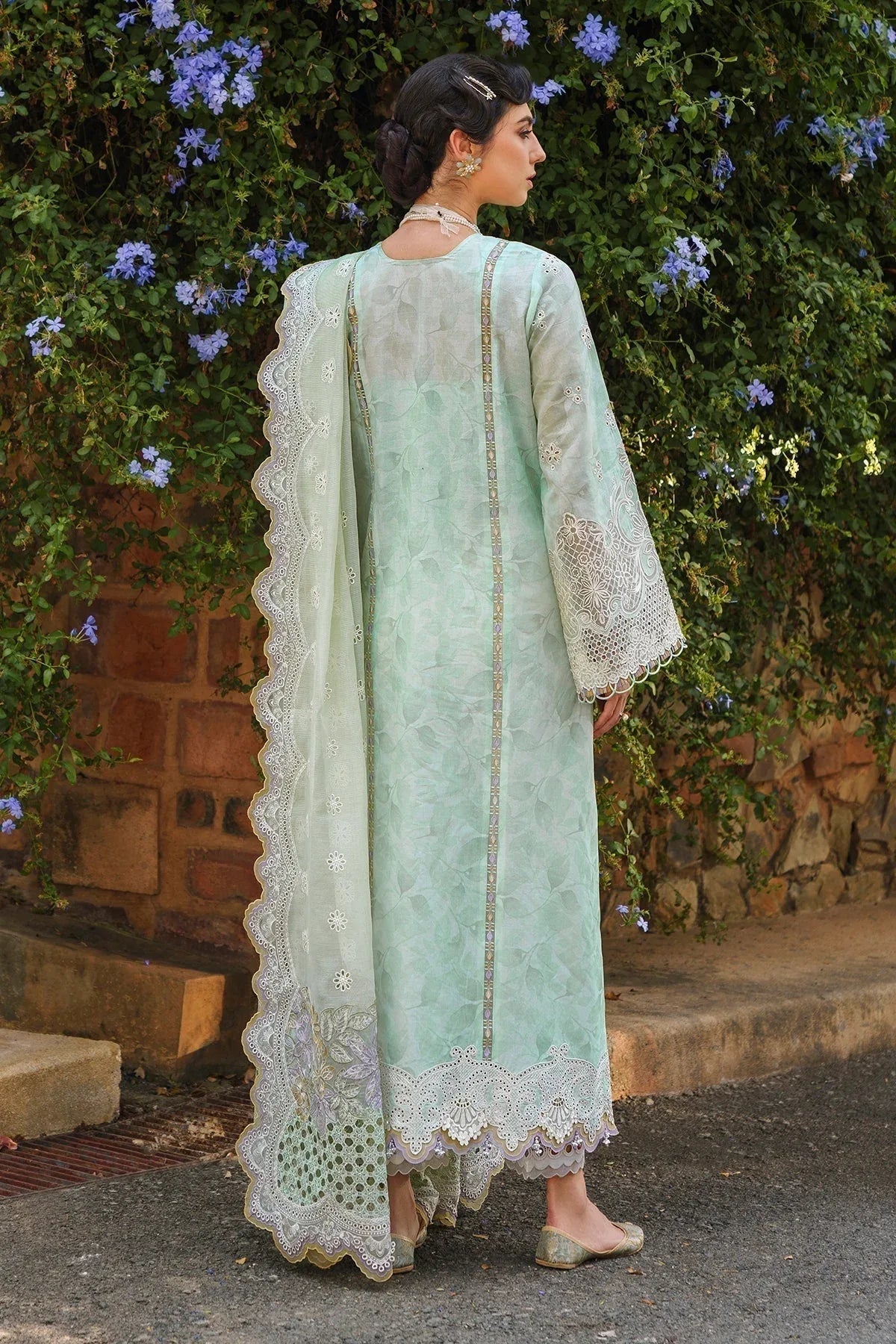 Baroque | Swiss Lawn 24 | SL12-D07 - Aqsa Fabrics
