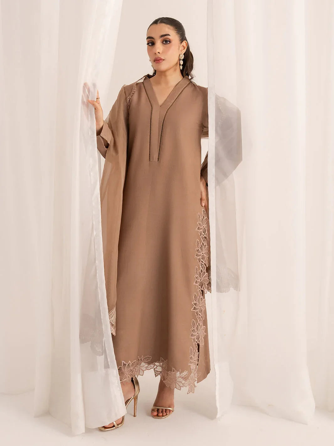 Izel | The Silk Chapter | Caramel - Aqsa Fabrics