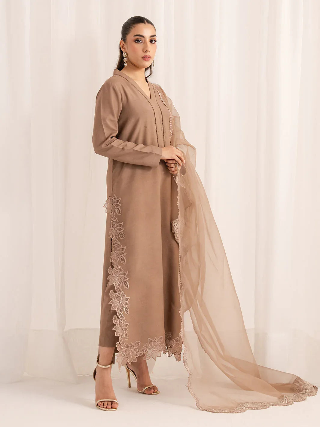 Izel | The Silk Chapter | Caramel - Aqsa Fabrics