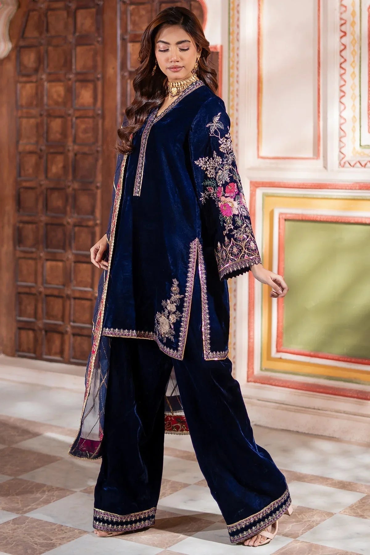 Charizma | Signora Velvet |  CVT4-21 - Aqsa Fabrics