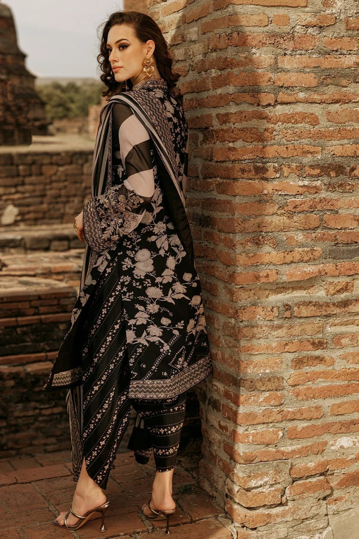 Charizma | Vasal Collection 25 | VSL25-02 - Aqsa Fabrics