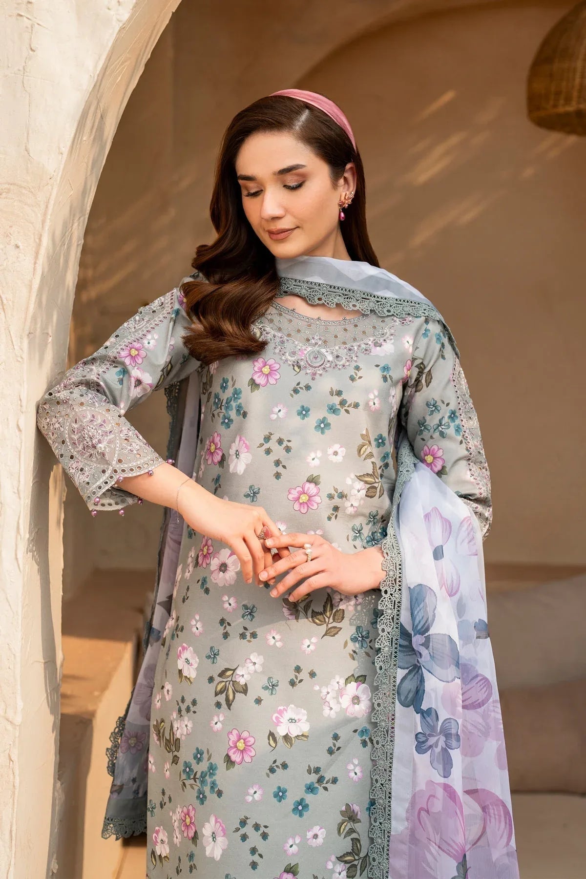 Alizeh | Levana Lawn | Cinder - Aqsa Fabrics