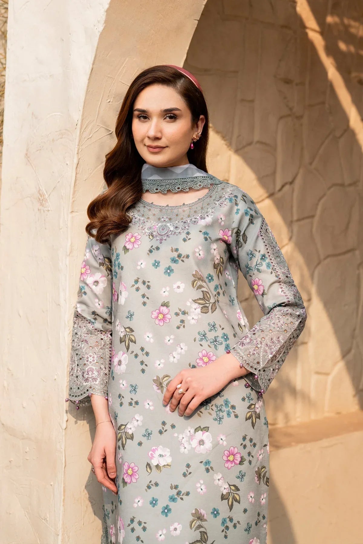 Alizeh | Levana Lawn | Cinder - Aqsa Fabrics