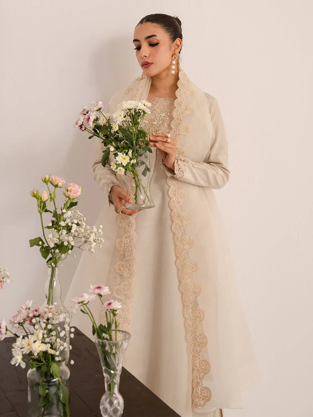 Izel | The Silk Chapter | Creme - Aqsa Fabrics