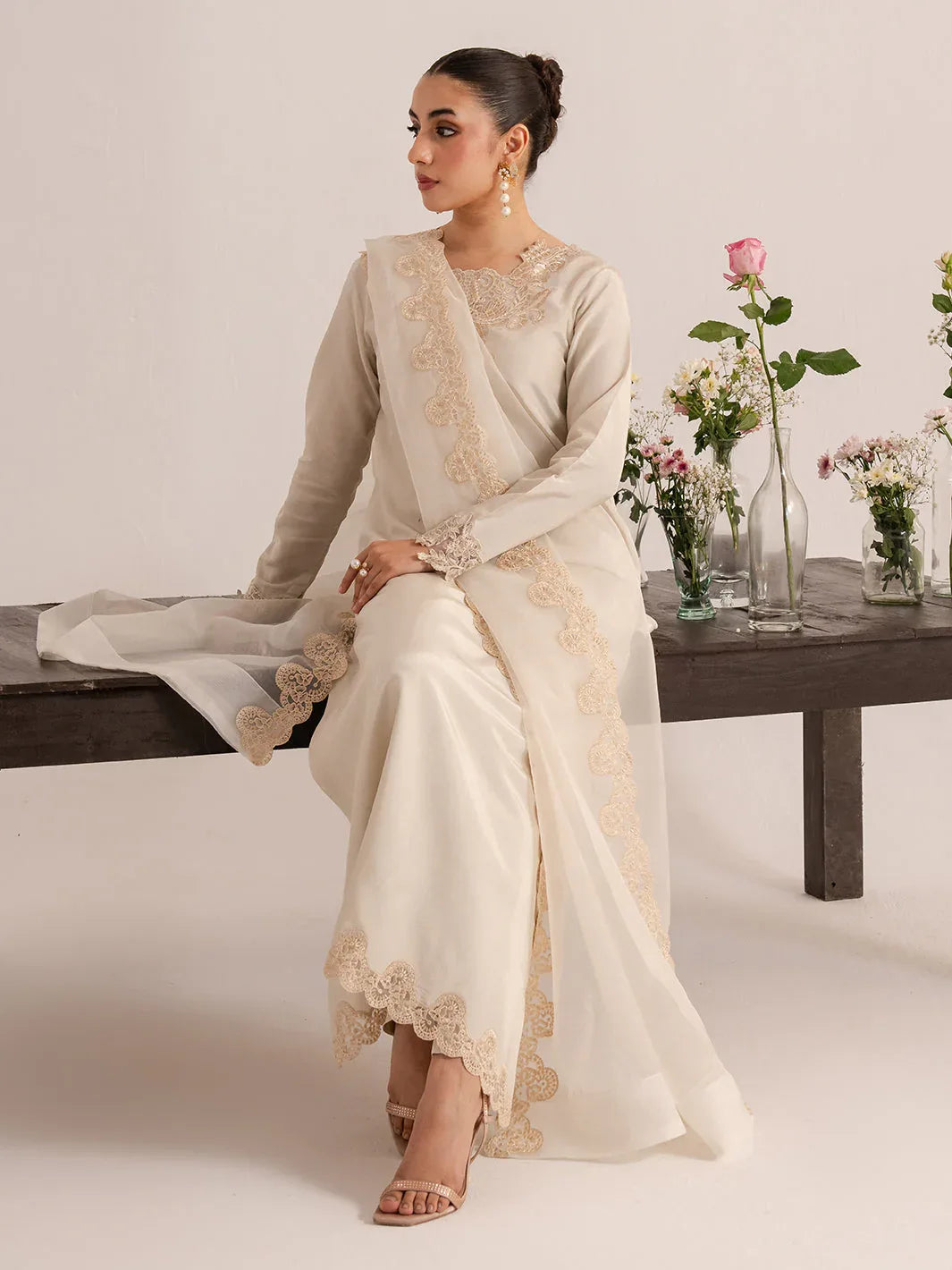 Izel | The Silk Chapter | Creme - Aqsa Fabrics