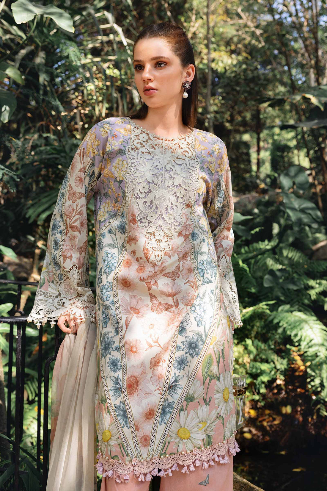 3 Piece Unstitched Embroidered Lawn Suit - Aqsa Fabrics