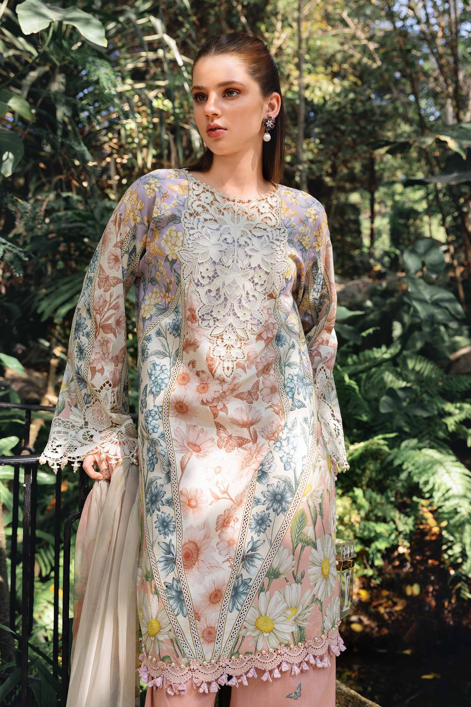 3 Piece Unstitched Embroidered Lawn Suit - Aqsa Fabrics