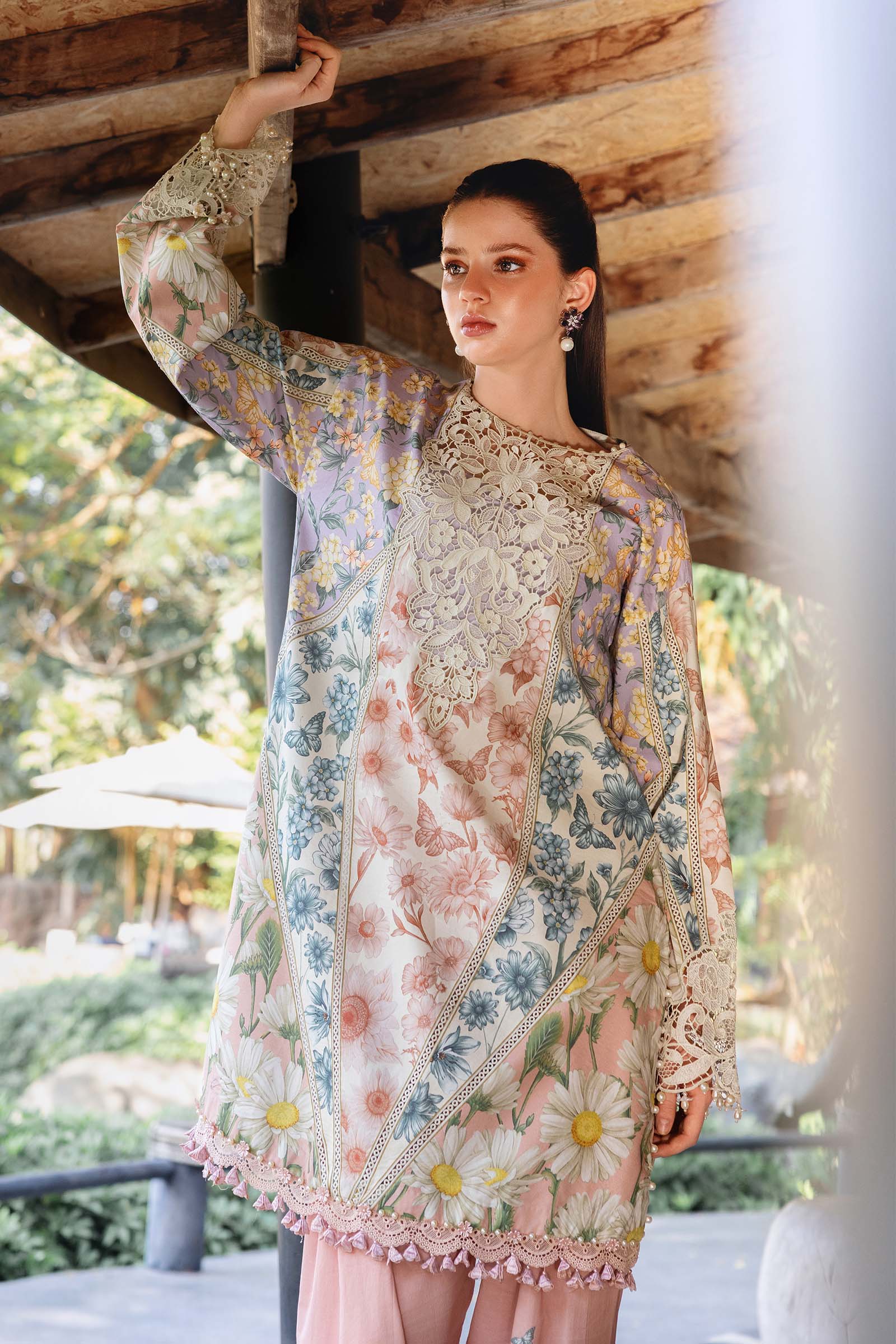 3 Piece Unstitched Embroidered Lawn Suit - Aqsa Fabrics