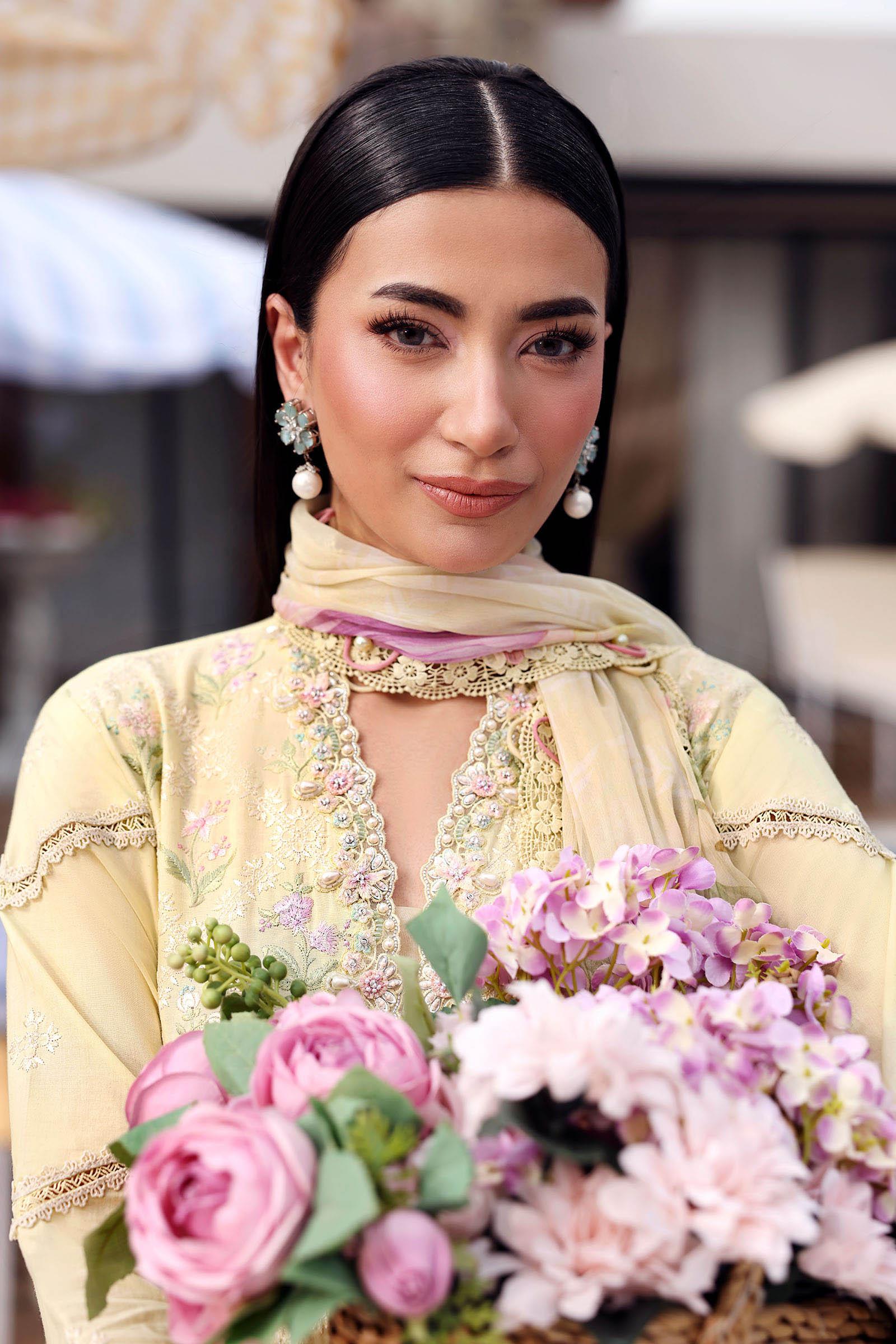 Maria B 3 Piece Stitched Embroidered Lawn Suit
